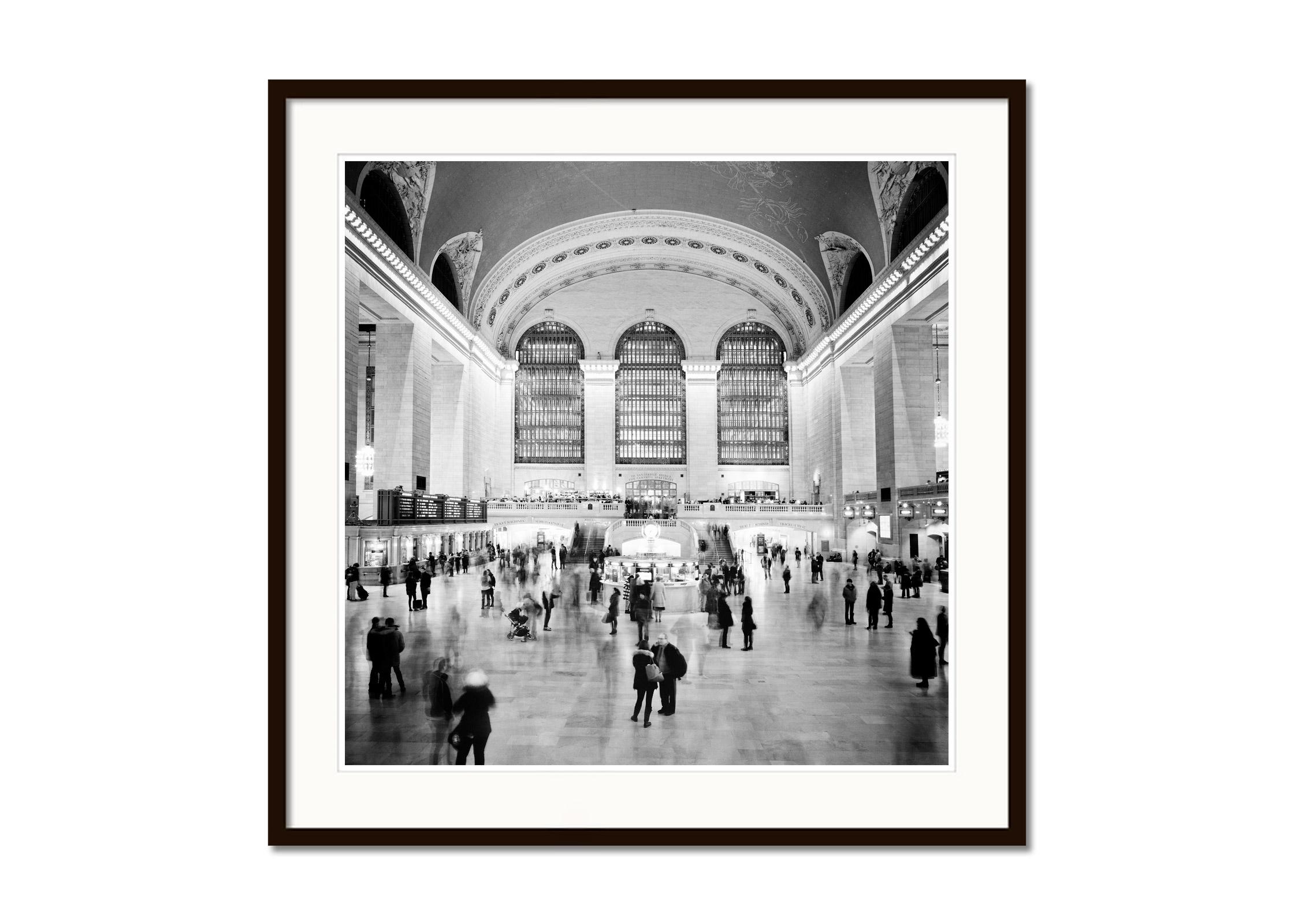 Black and white fine art cityscape photography. Archival pigment ink print, edition of 9. Signed, titled, dated and numbered by artist. Certificate of authenticity included. Printed with 4cm white border.
International award winner photographer