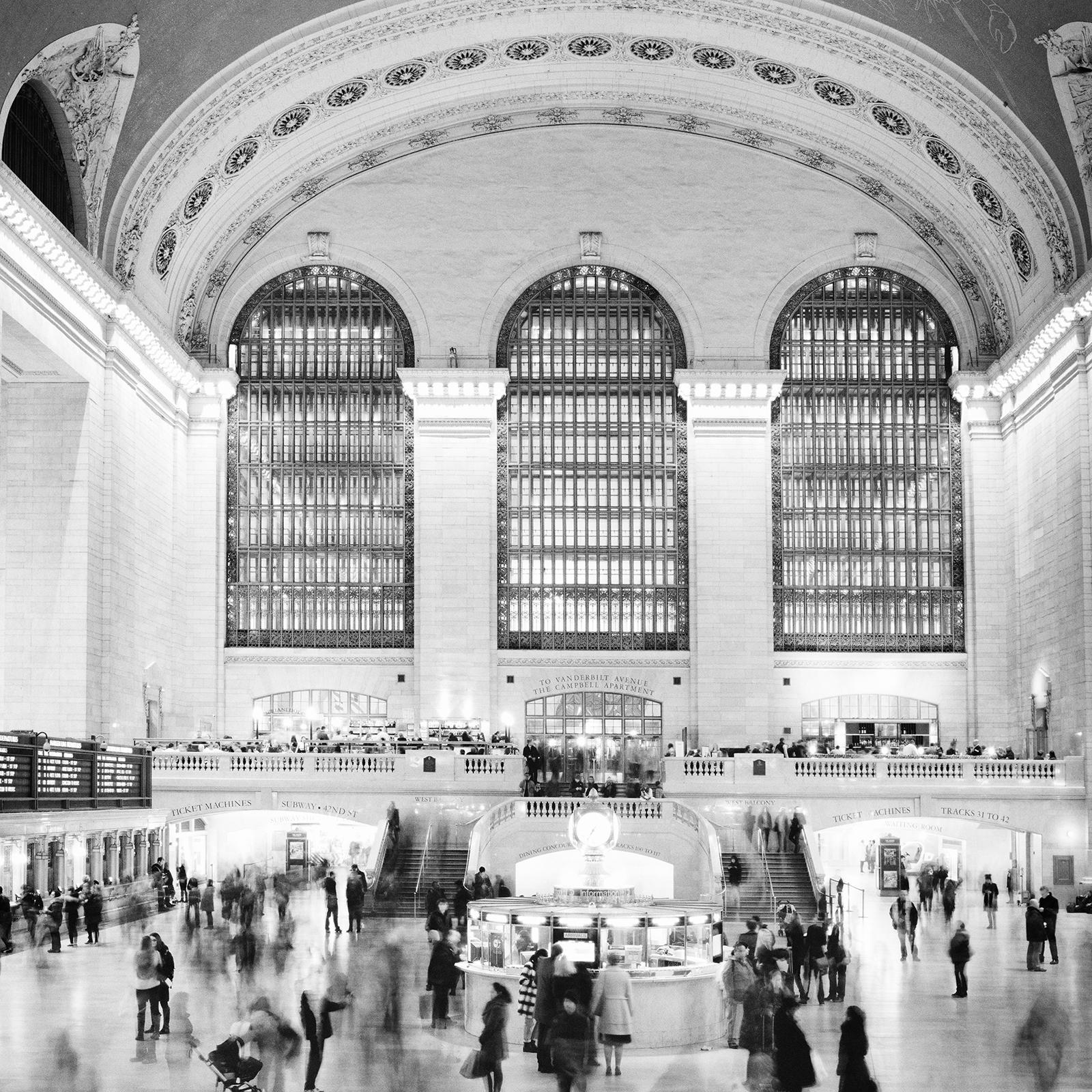 Grand Central Station, New York City, Schwarz-Weiß-Fotografie, Stadtlandschaft im Angebot 5