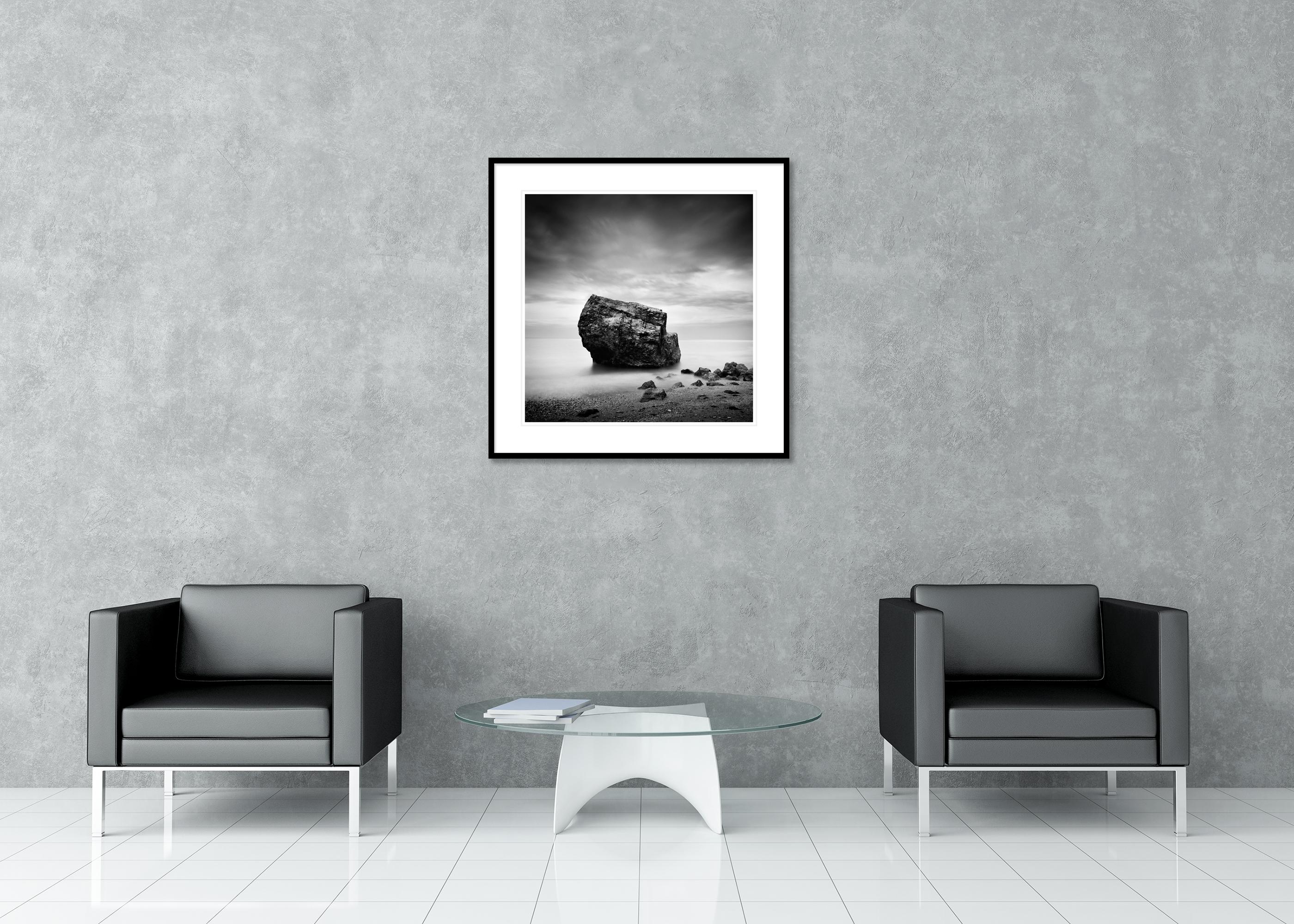 Great Rock, Beach, Espagne, photo noir et blanc, paysage, édition limitée en vente 2