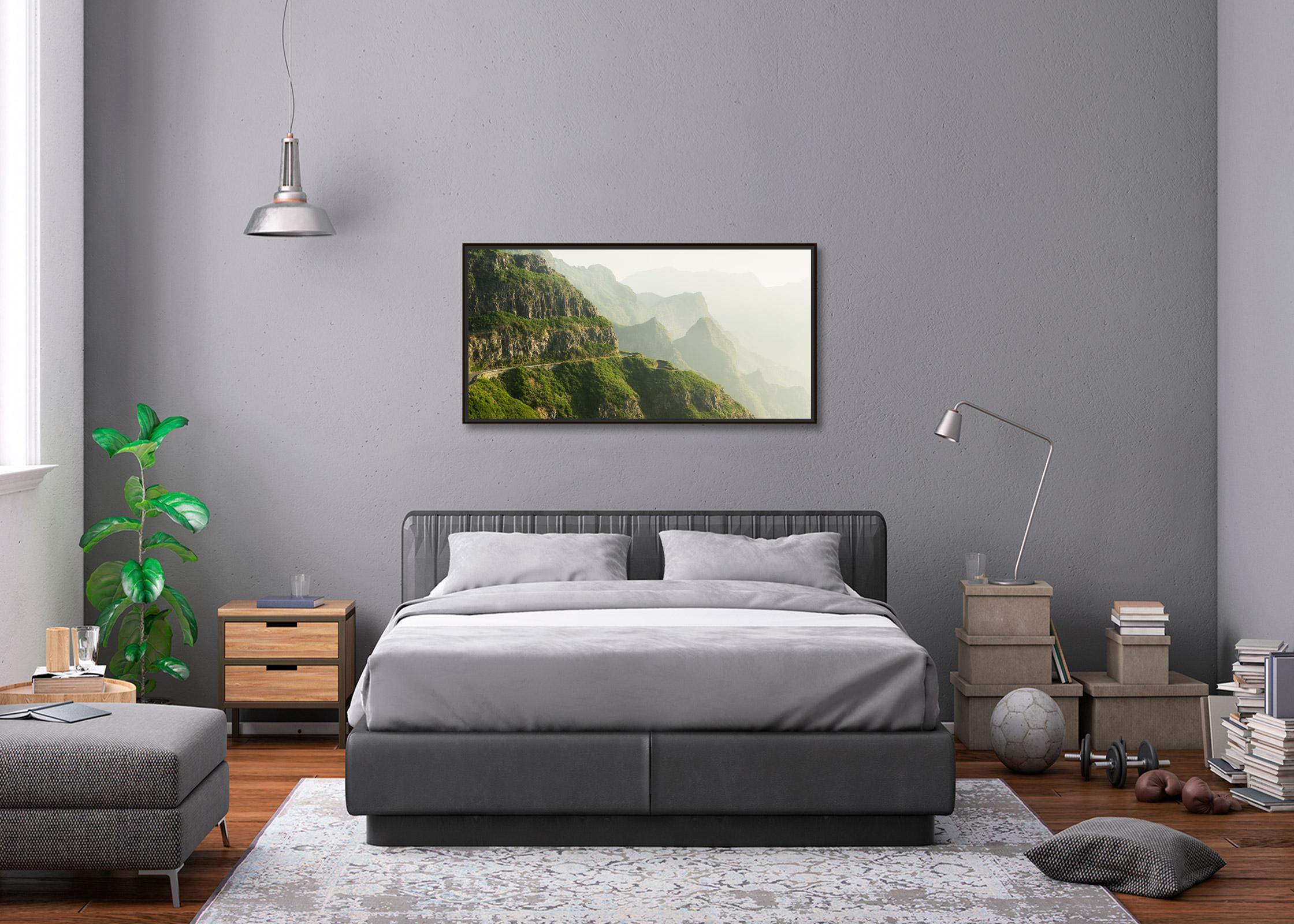 Green Hills in Morning Light, photographie grand format, paysage limité en vente 1