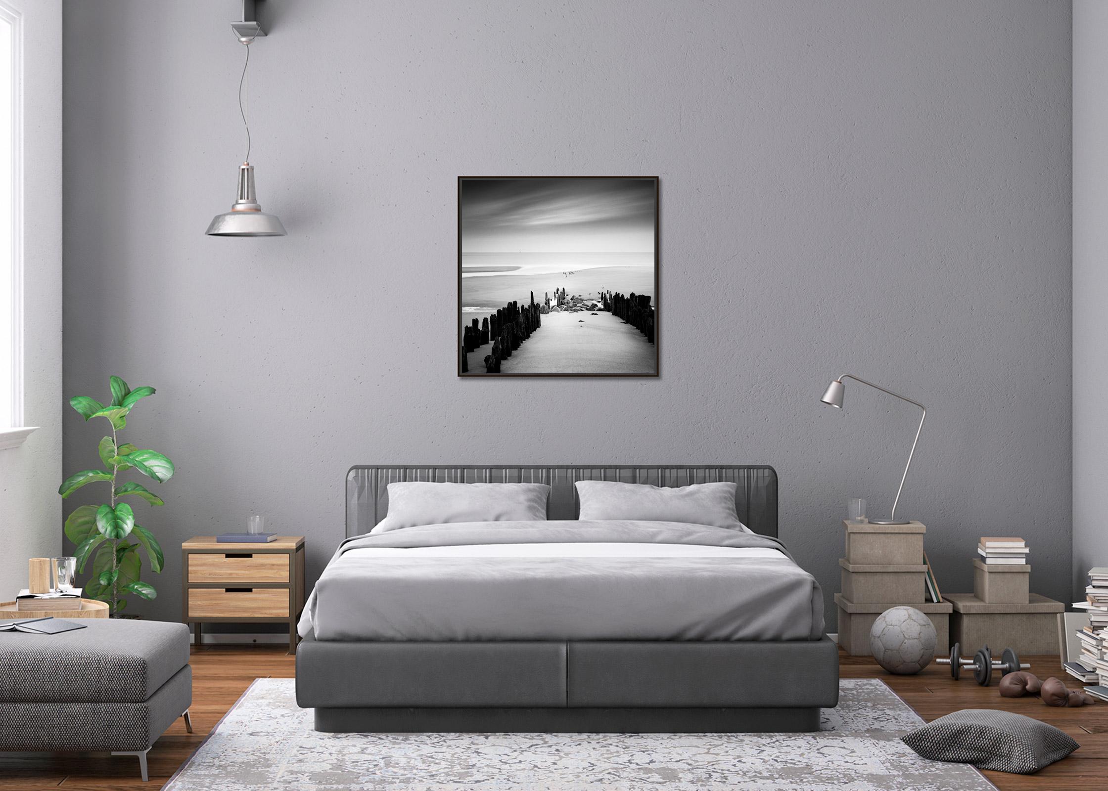 Groyne, Wavebreaker, Strand, Sylt, Deutschland, Schwarz-Weiß-Fotodruck im Angebot 1