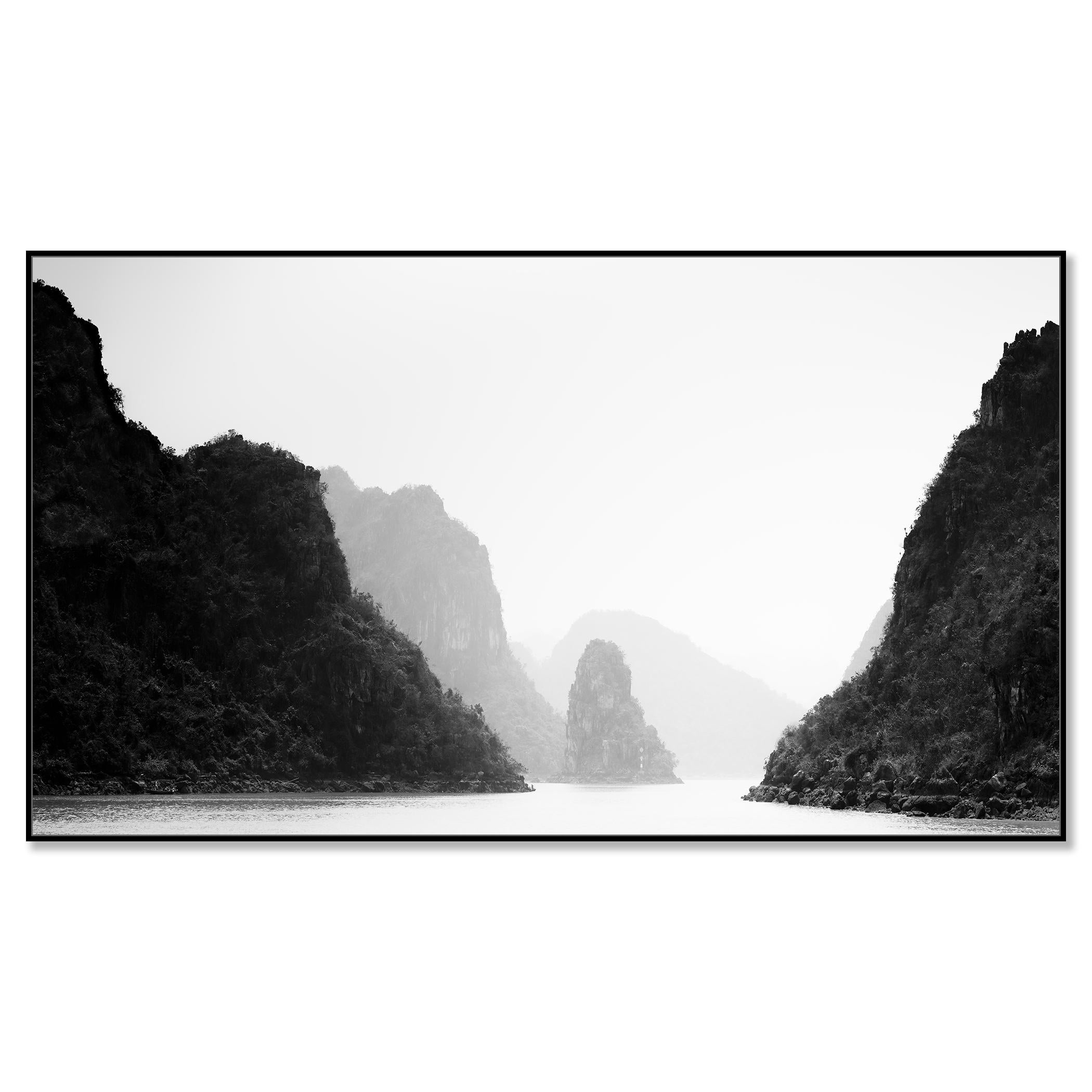 Ha Long Bay Panorma, seascape, limestone rocks, Vietnam - landscape photography - Contemporary Photograph by Gerald Berghammer