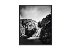 Highland Wasserfall, Gebirgsbach, Schwarz-Weiß-Fotografie, Landschaft