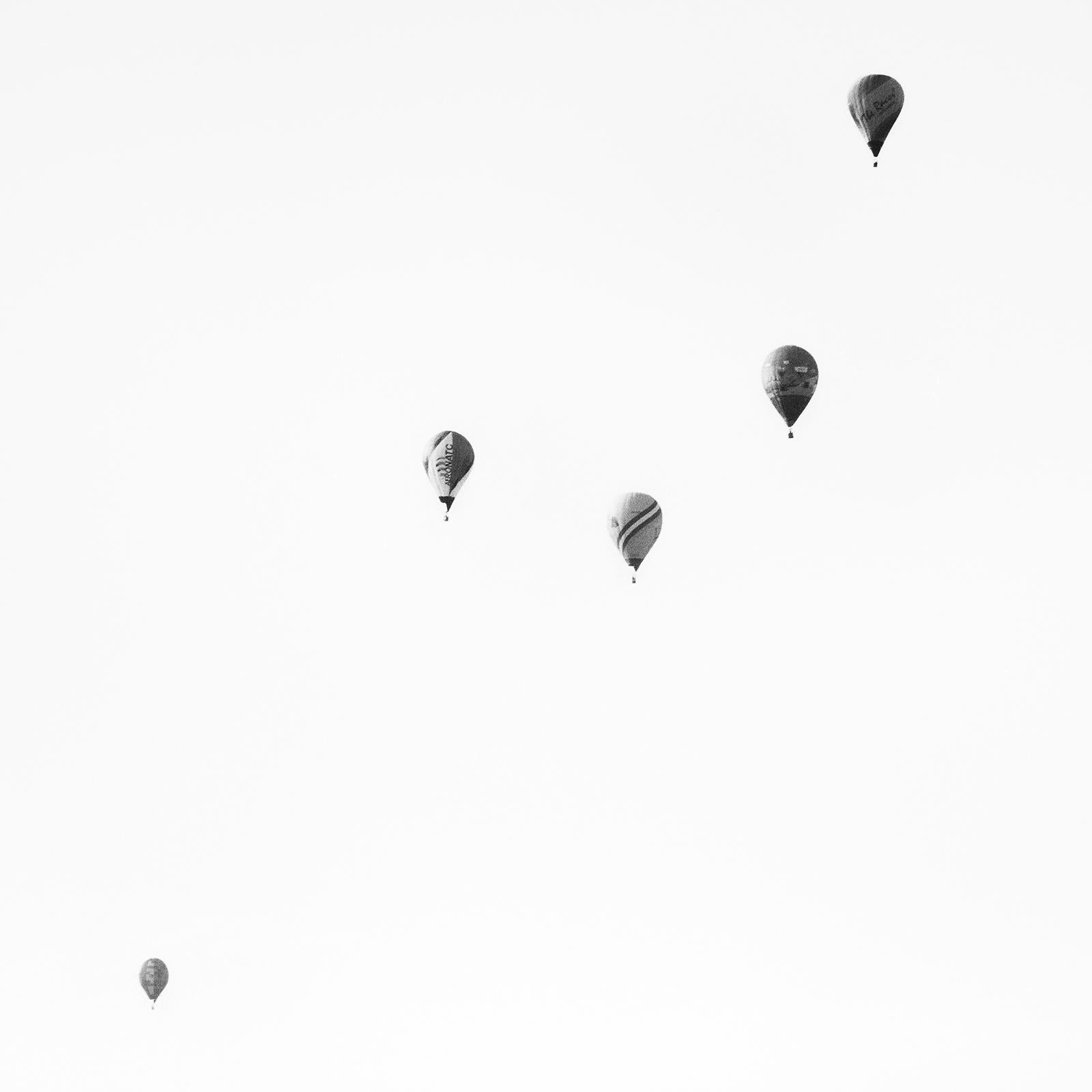 Hot Air Ballon, Weltmeisterschaft, b&w-Fotografie, Landschaft in limitierter Auflage im Angebot 5