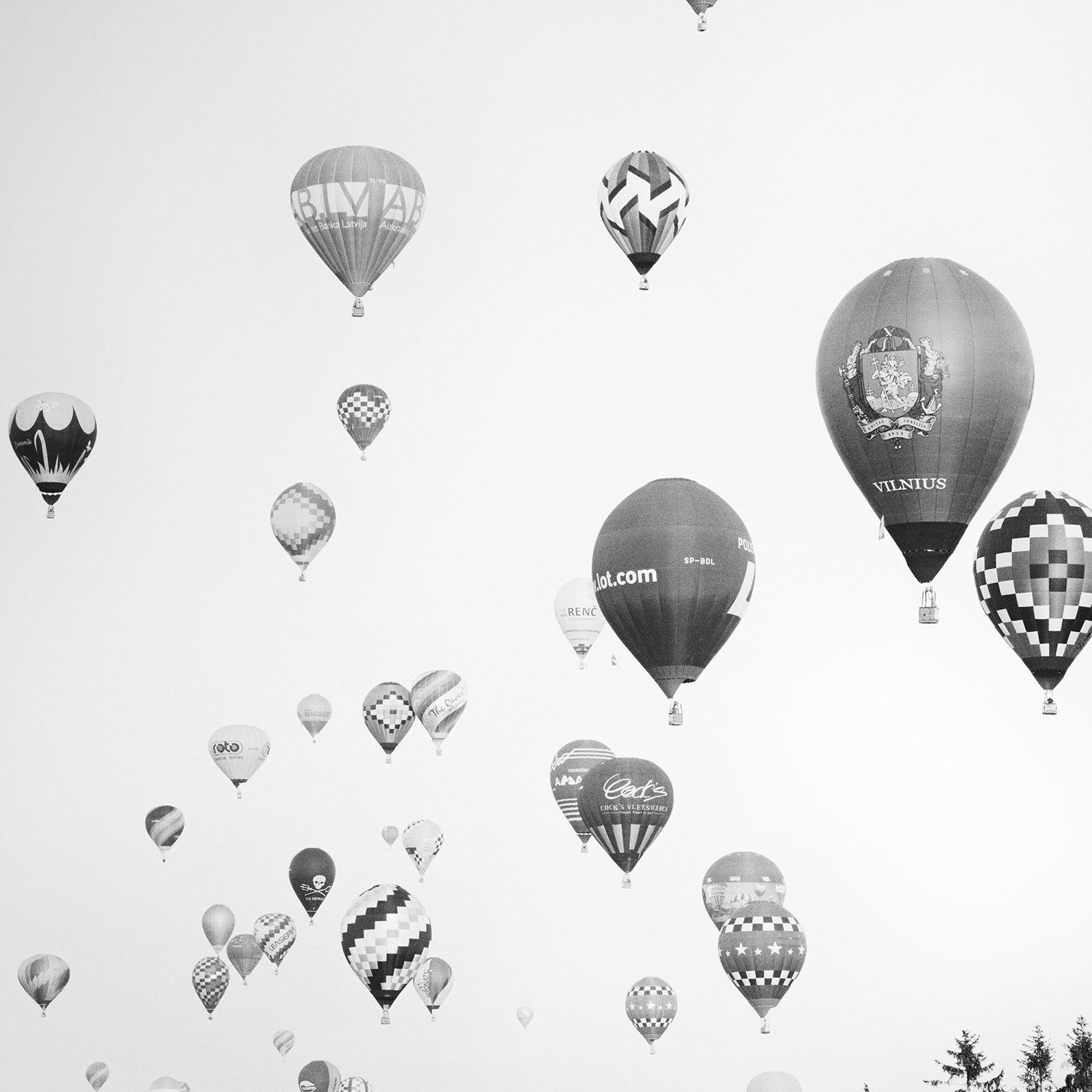 Hot Air Balloon World Championship, Schwarz-Weiß-Fotografie in limitierter Auflage im Angebot 4