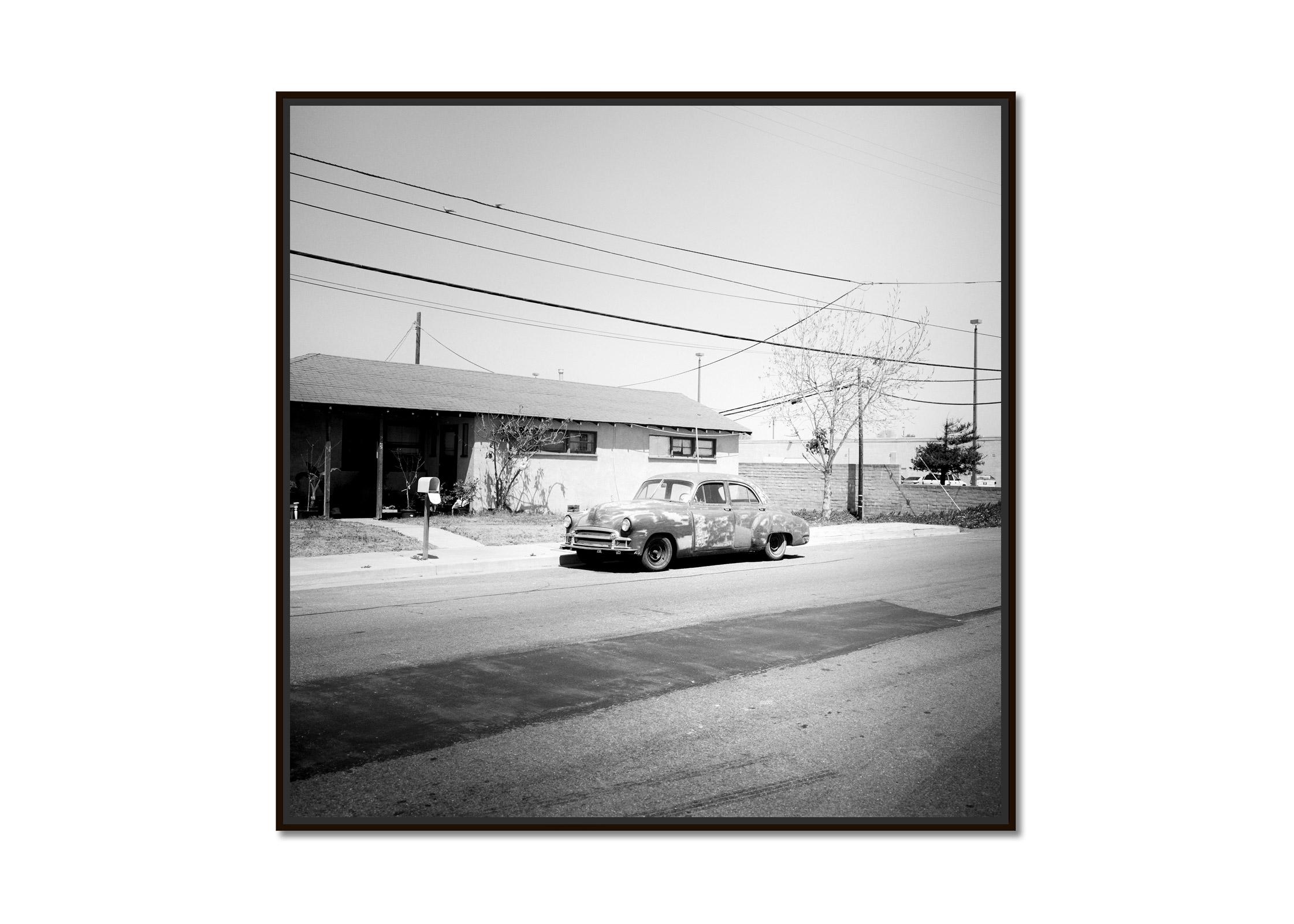 House, Classic Car, Arizona, USA, Black & White landscape photography art print - Photograph by Gerald Berghammer