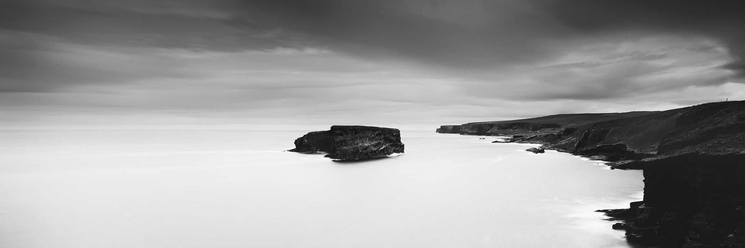 Gerald Berghammer Landscape Photograph - Irish Coast Panorama, Ireland, fine art photography, waterscape, long exposure 