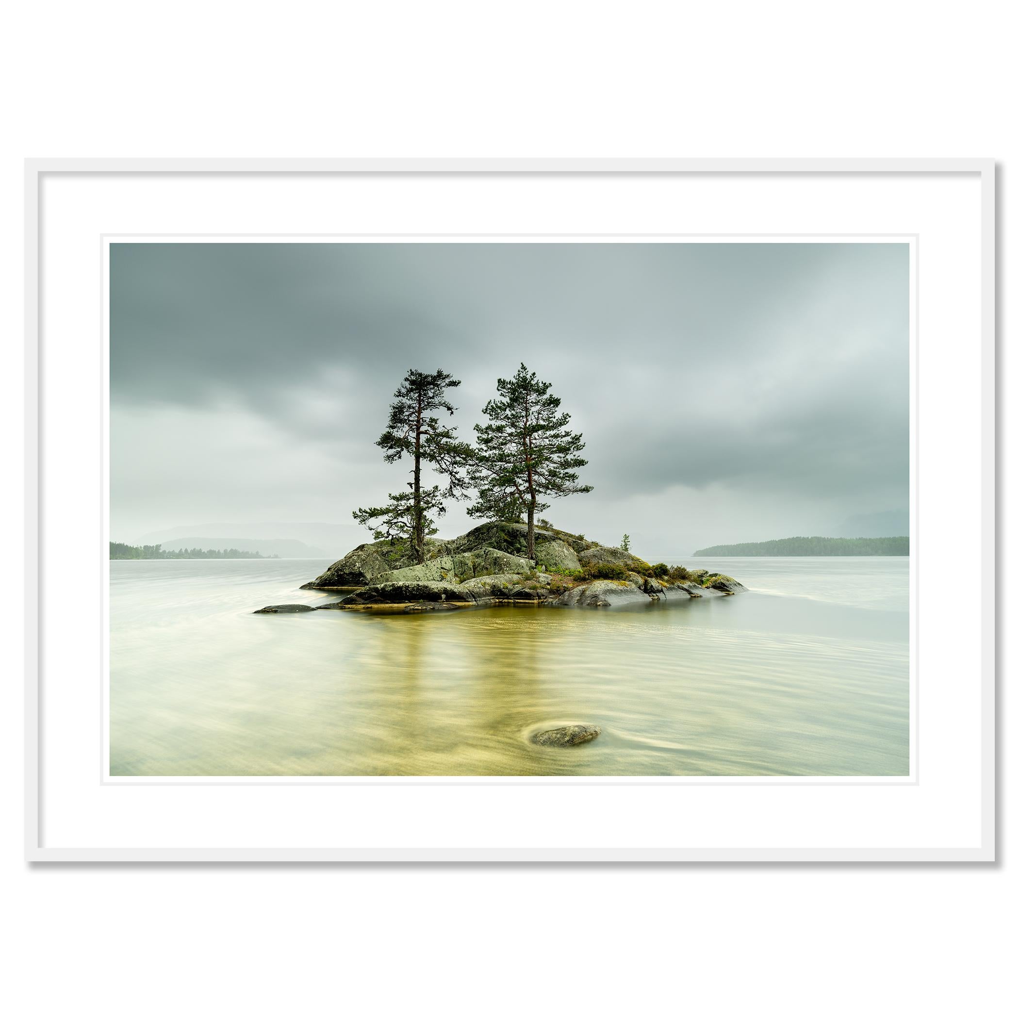 Photographie de paysage en couleur et en blanc. Tirage à l'encre pigmentaire d'archives faisant partie d'une édition limitée à 8 exemplaires. Tous les tirages de Gerald Berghammer sont réalisés sur commande en édition limitée sur papier baryté