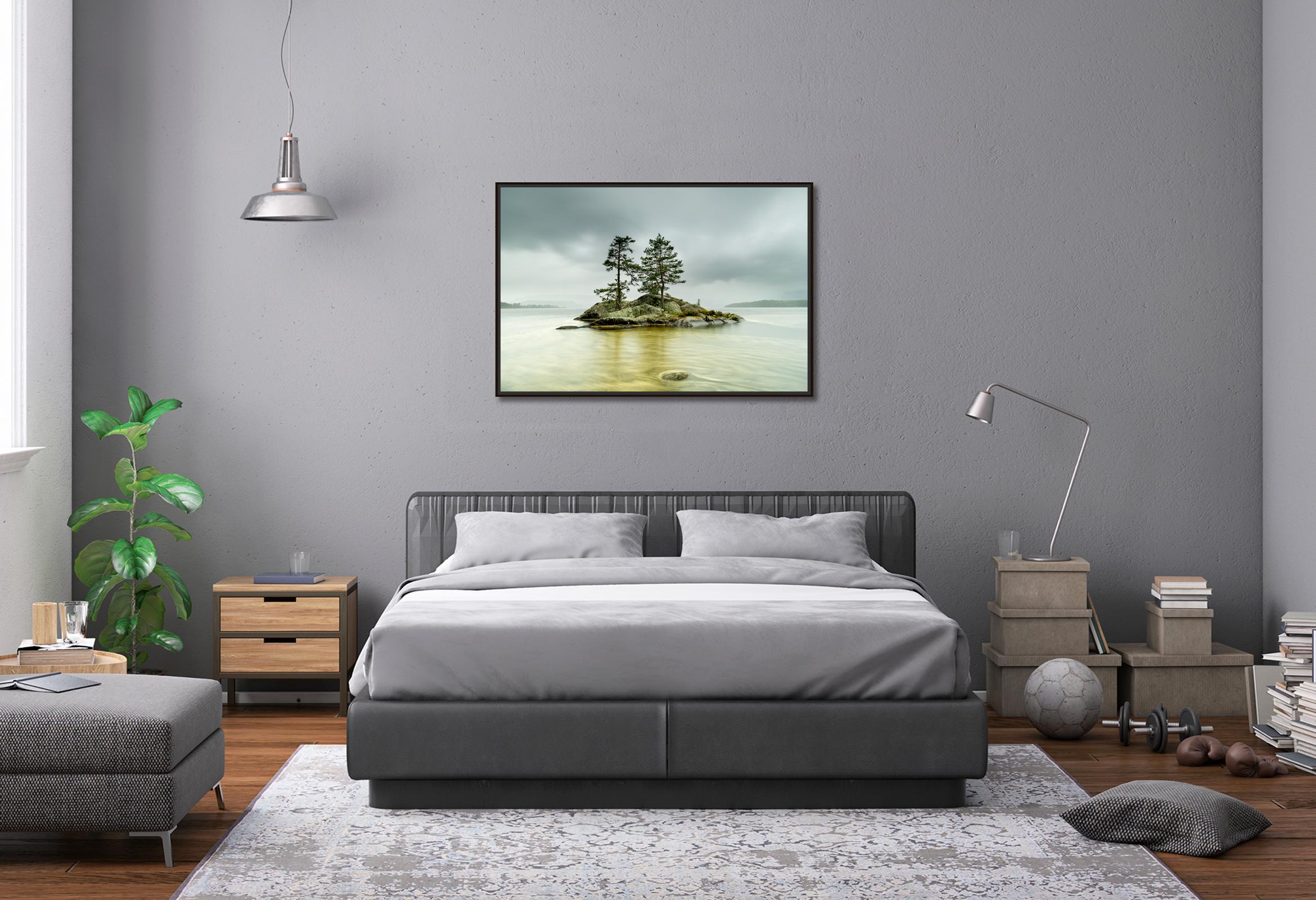 Isla en agua amarilla, fotografía en color de gran tamaño, paisaje, edición limitada en venta 1