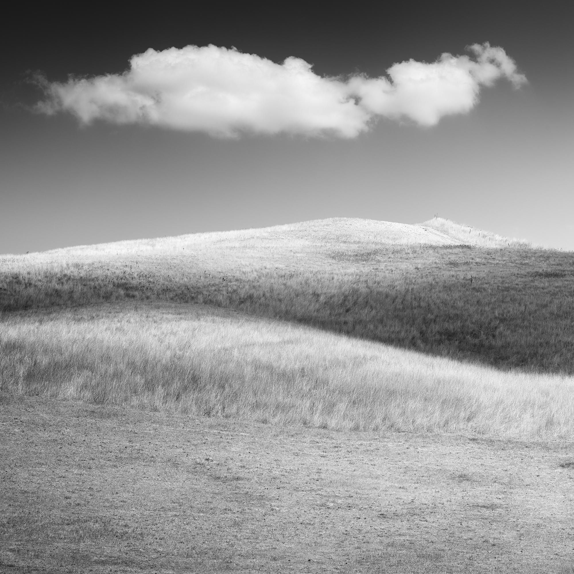 A. Stone, Toscana, Italia, fotografia artistica in bianco e nero, paesaggio in vendita 5