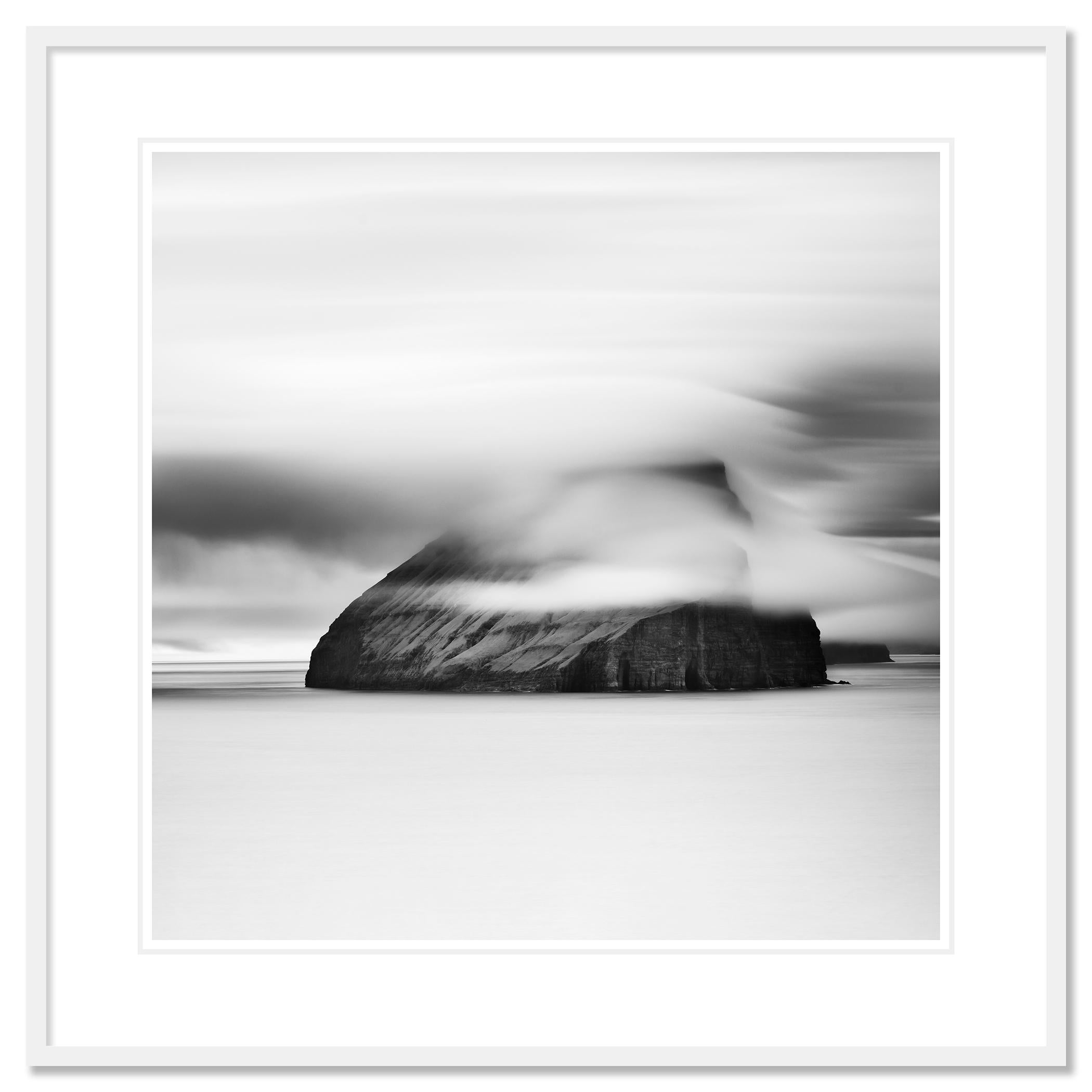 Koltur Insel Sandavagur Große Wolken Färöer Inseln im Angebot 1