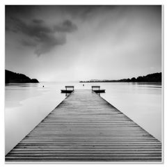 Lakeside hölzernen Steg, Schwarz-Weiß-Langzeitbelichtung Kunst Landschaft Fotografie