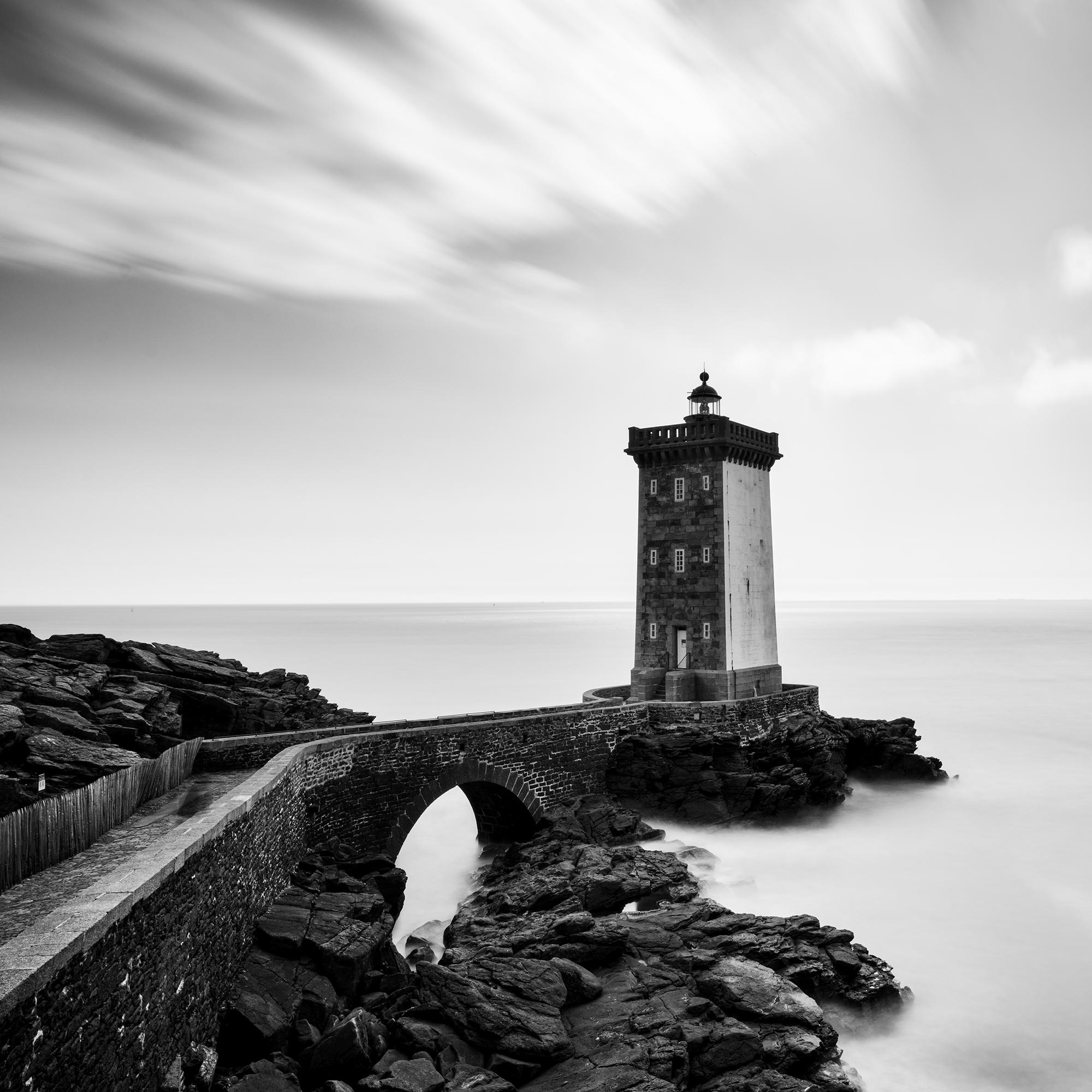 Leuchtturm, Kermorvan, Atlantik, Frankreich, schwarz-weiß Landschaftsfotografie im Angebot 3