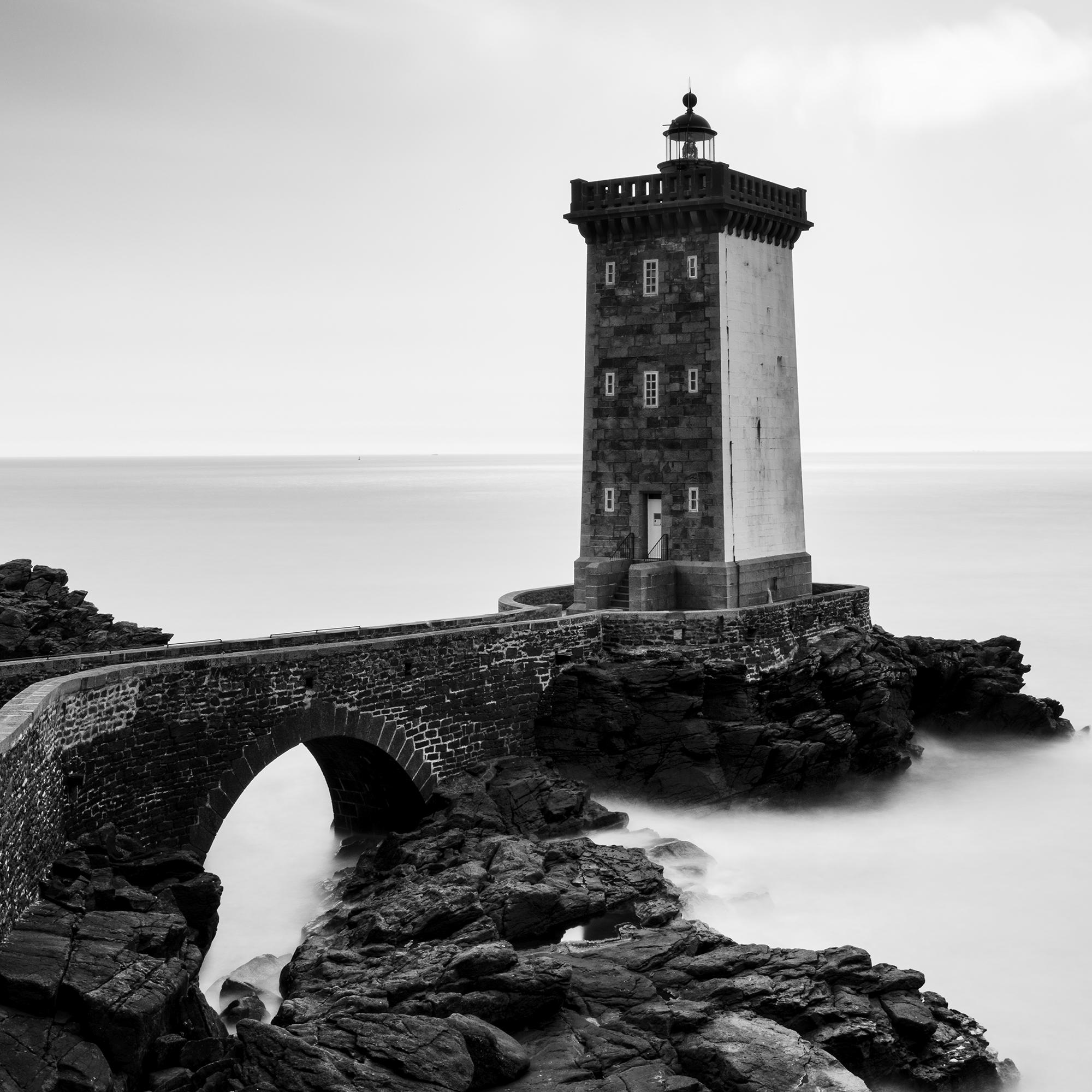 Leuchtturm, Kermorvan, Atlantik, Frankreich, schwarz-weiß Landschaftsfotografie im Angebot 4