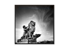 Lion a l'Enfant Statue, Pont Alexandre, Paris, Schwarz-Weiß-Fotografie