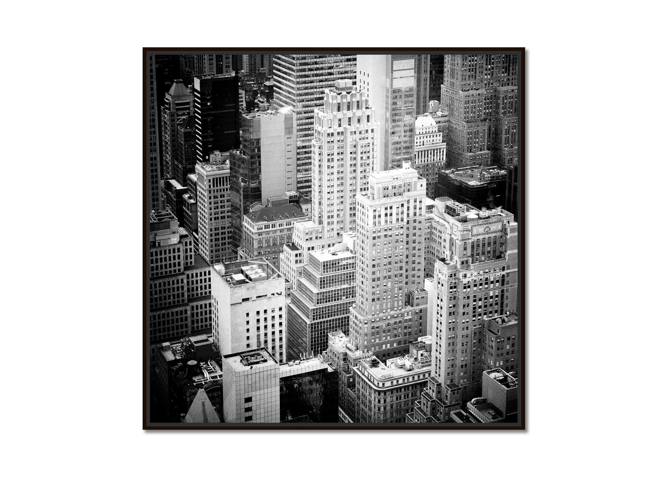 Manhattan, New York City, USA, architecture, black white photography, landscape - Photograph by Gerald Berghammer