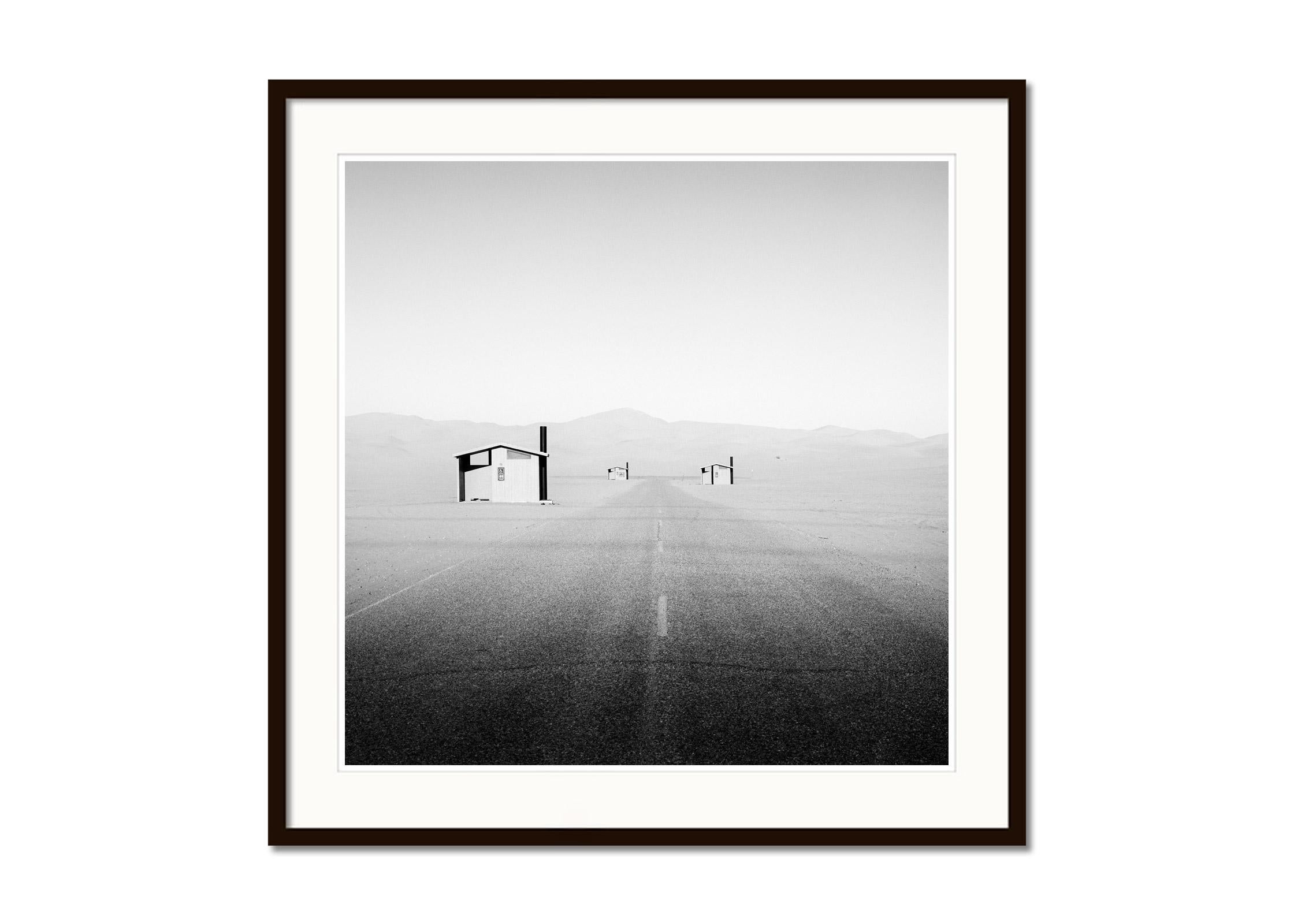 Mexican Border, Camping, Arizona, USA, black and white landscape art photography - Contemporary Photograph by Gerald Berghammer
