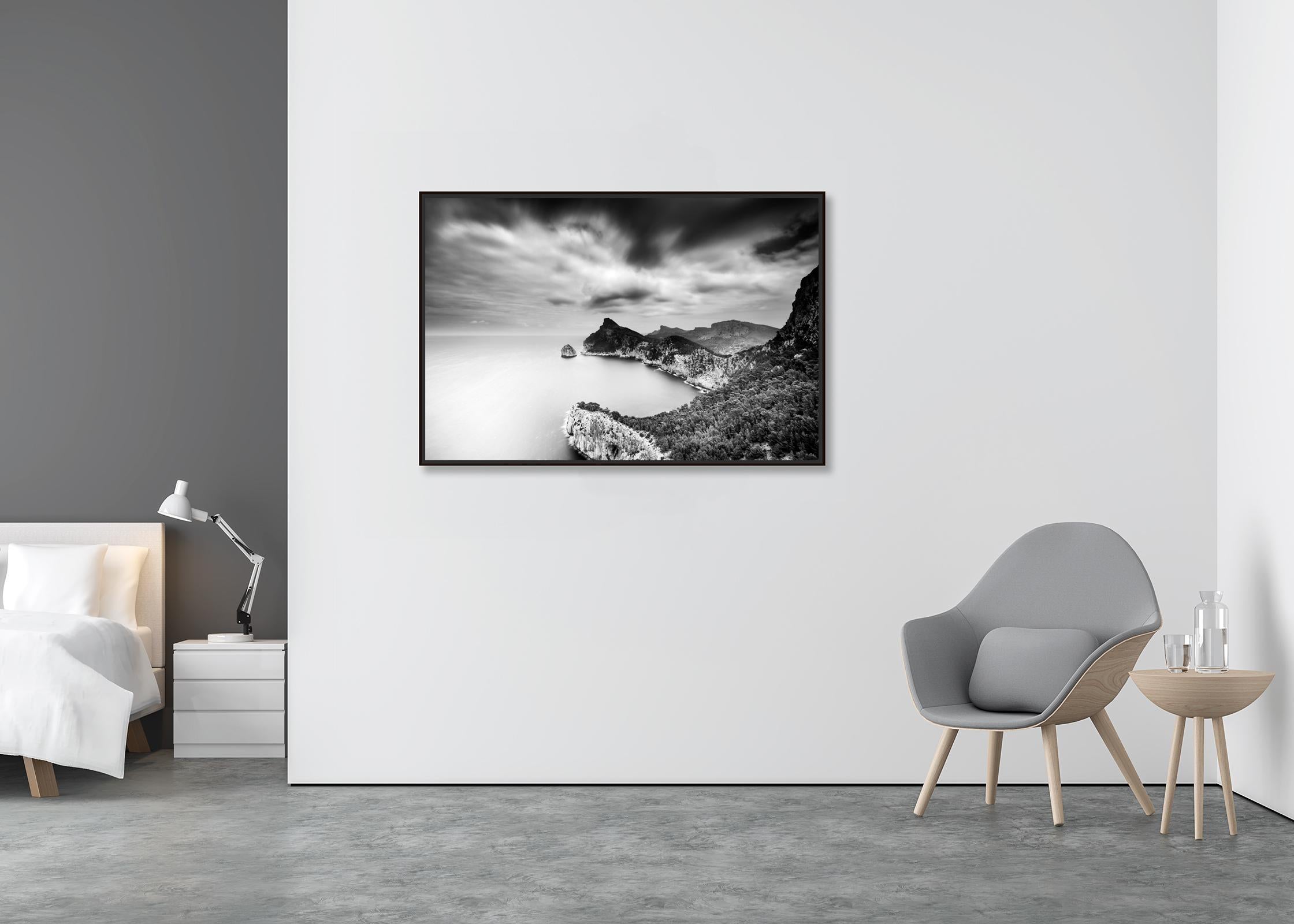 Mirador Es Colomer, Majorque, Espagne, photographies en noir et blanc, paysage d'art - Contemporain Photograph par Gerald Berghammer