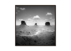 Monument Valley, Wolken, Wüste, USA, Schwarz-Weiß-Fotografie, Landschaft