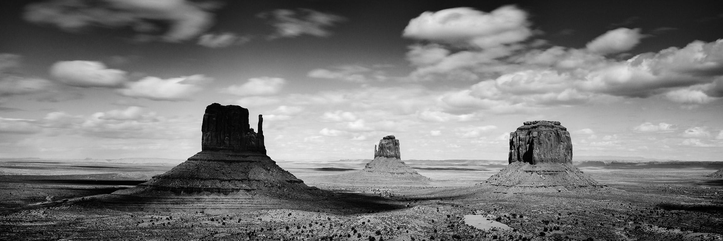 Gerald Berghammer Landscape Photograph - Monument Valley Panorama, Mojave Desert, black and white landscape photography