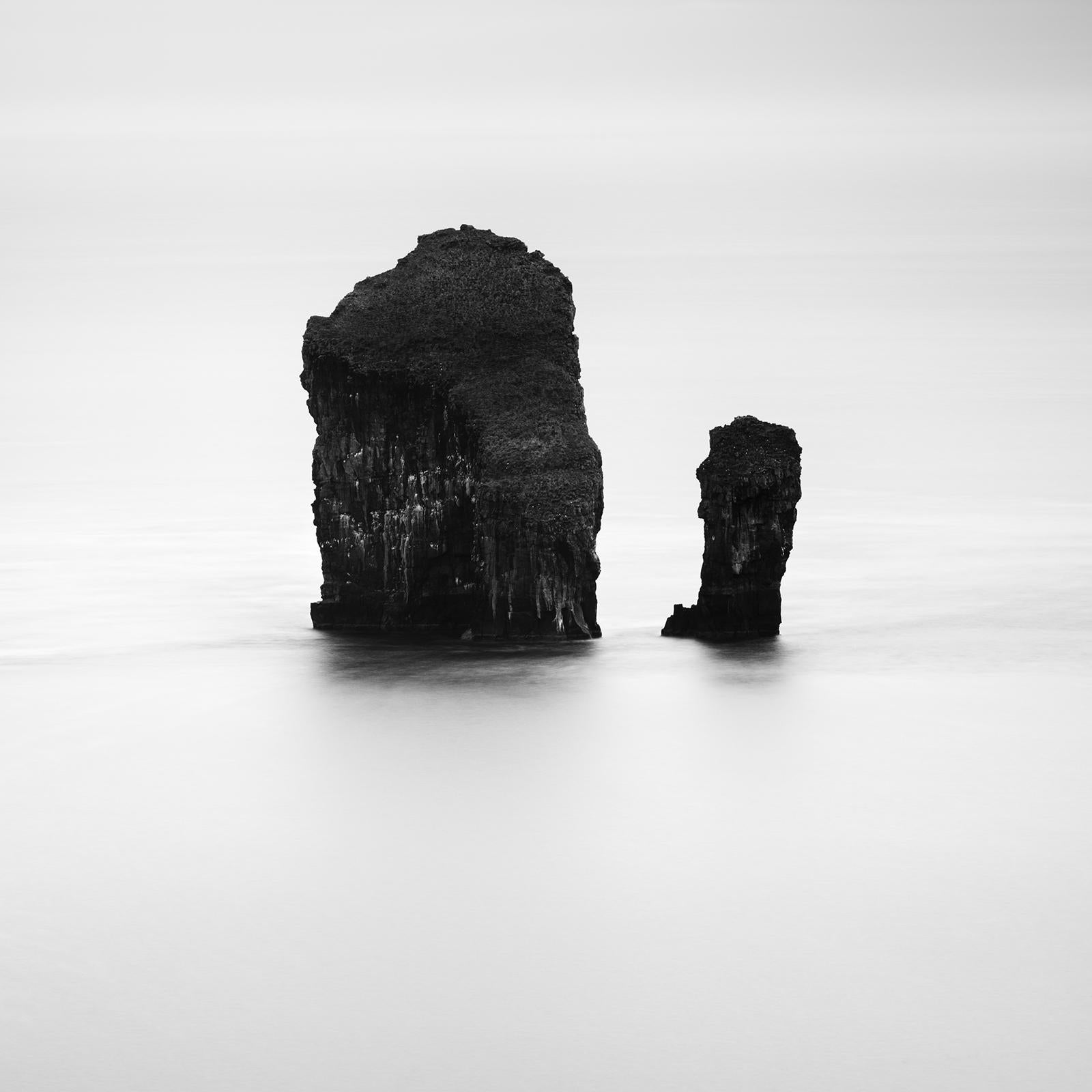 North Atlantic Basalt, Schwarz-Weiß-Fotografie, Meereslandschaft, limitierte Auflage im Angebot 4
