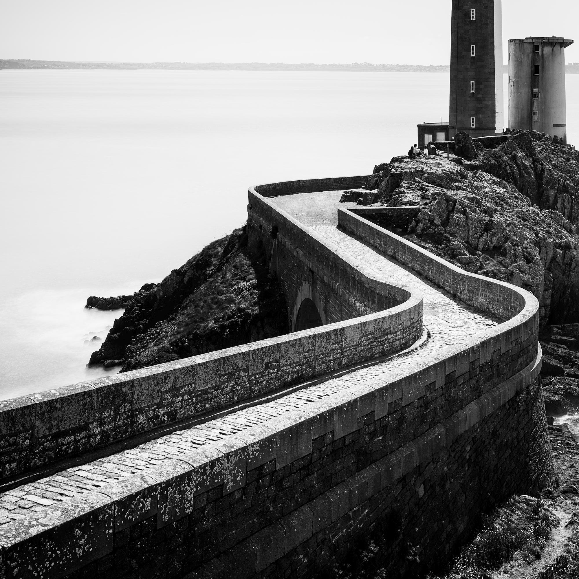 Faro di Petit Minou, fotografia in bianco e nero, paesaggio marino, edizione limitata in vendita 5