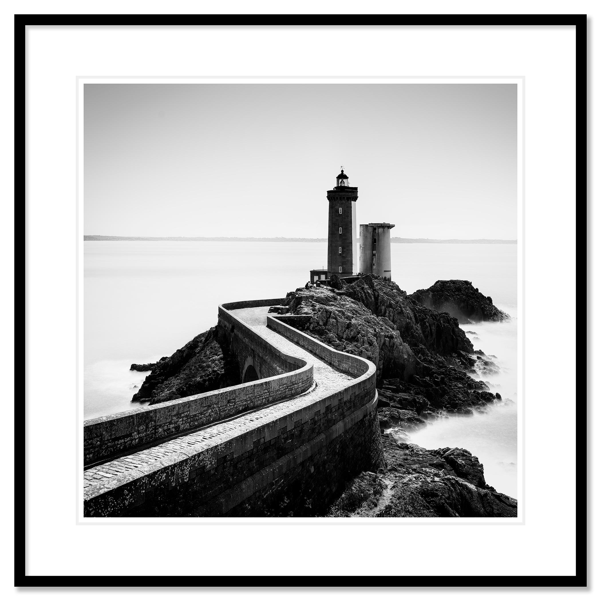 Paesaggio acquatico in bianco e nero a lunga esposizione - fotografia di paesaggio. Stampa con inchiostro a pigmenti d'archivio in edizione limitata di 7 esemplari. Tutte le stampe di Gerald Berghammer sono realizzate su ordinazione in edizione