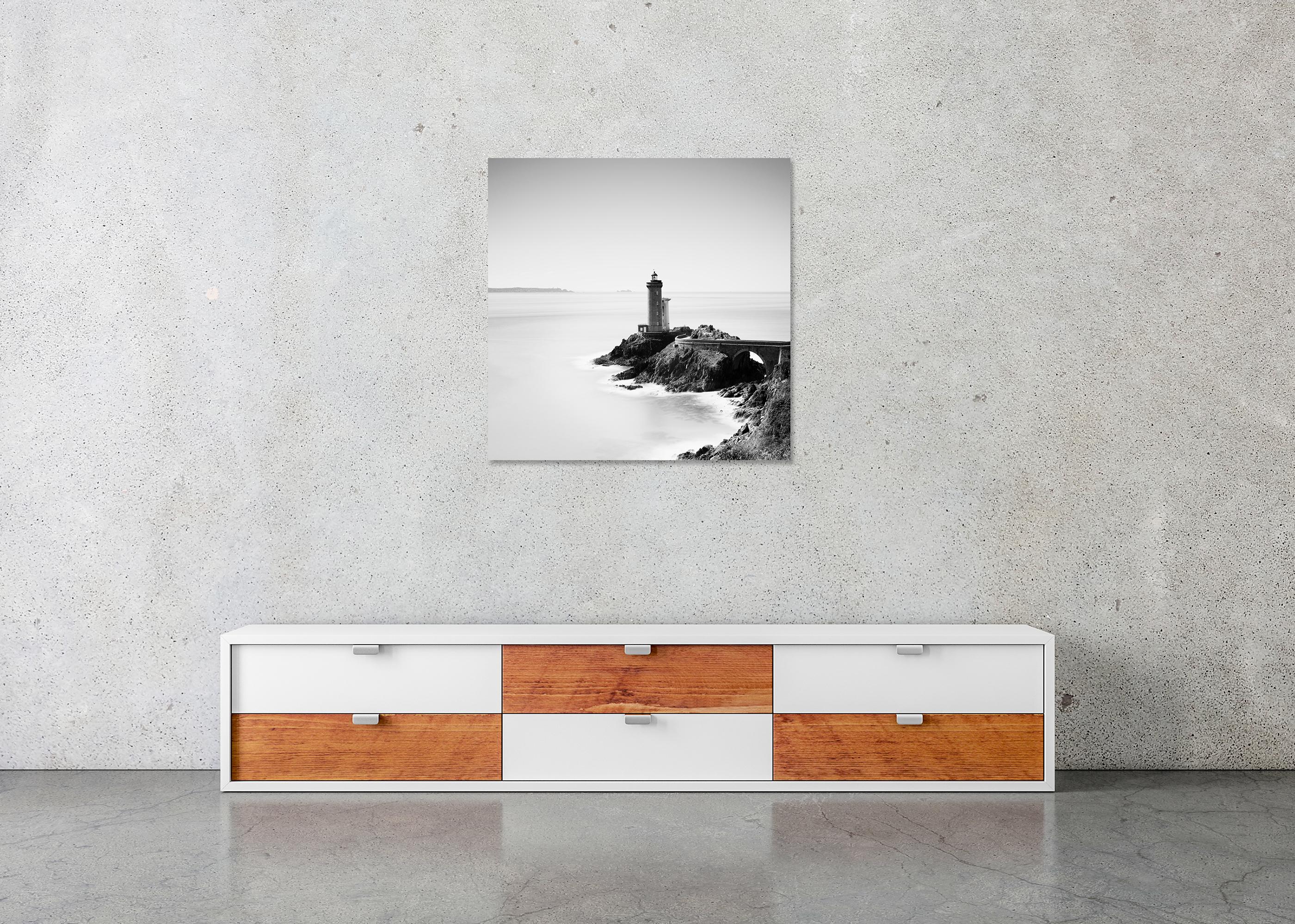 Phare du Petit Minou, France, photographie noir et blanc, paysage en vente 3