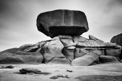 Rosa Granitküste, Felsformationen, schwarz-weiß, Landschaft, Fotografie