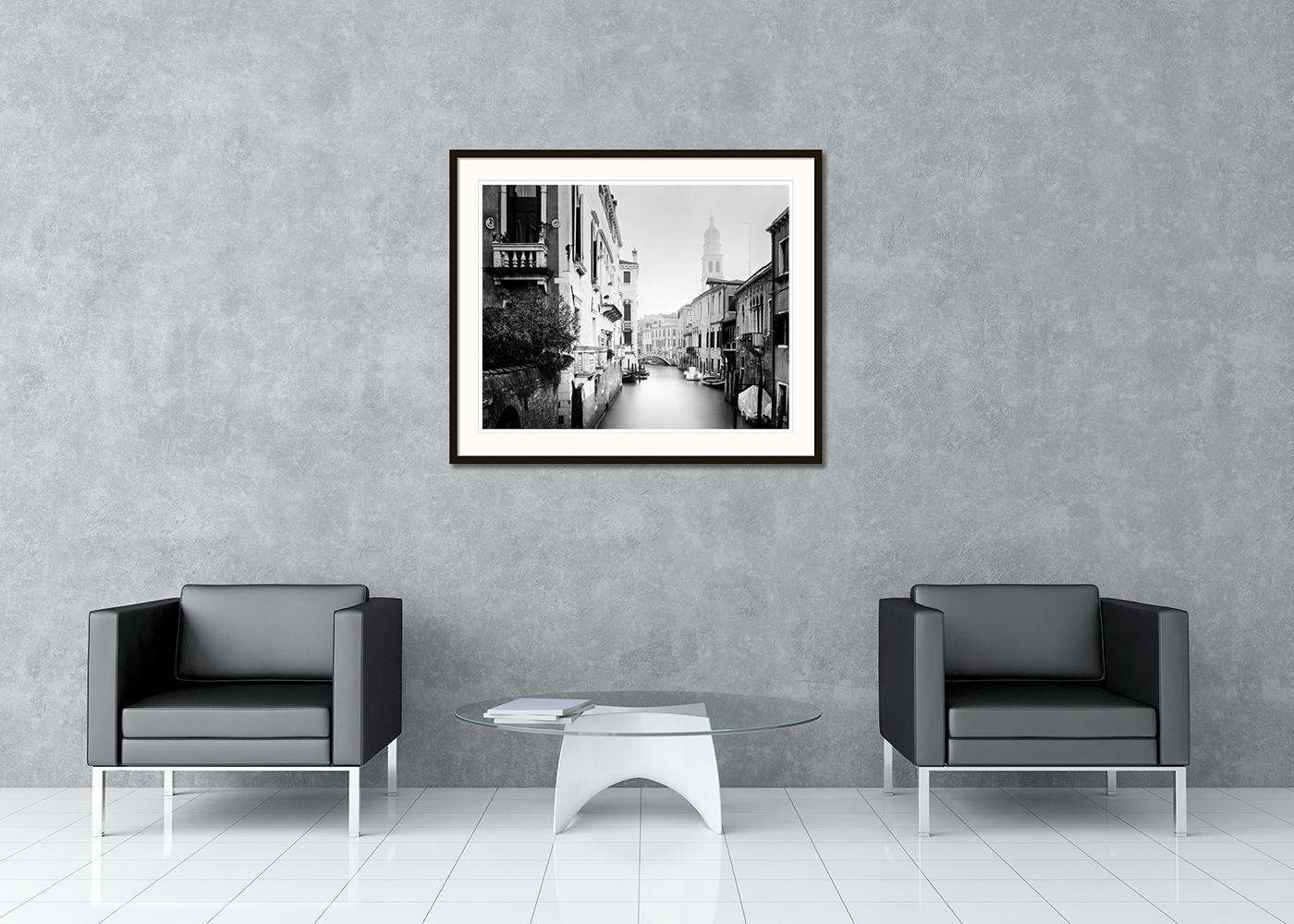 Photographie d'art en noir et blanc, longue exposition, paysage - paysage urbain. Tirage à l'encre pigmentaire d'archives faisant partie d'une édition limitée à 8 exemplaires. Tous les tirages de Gerald Berghammer sont réalisés sur commande en