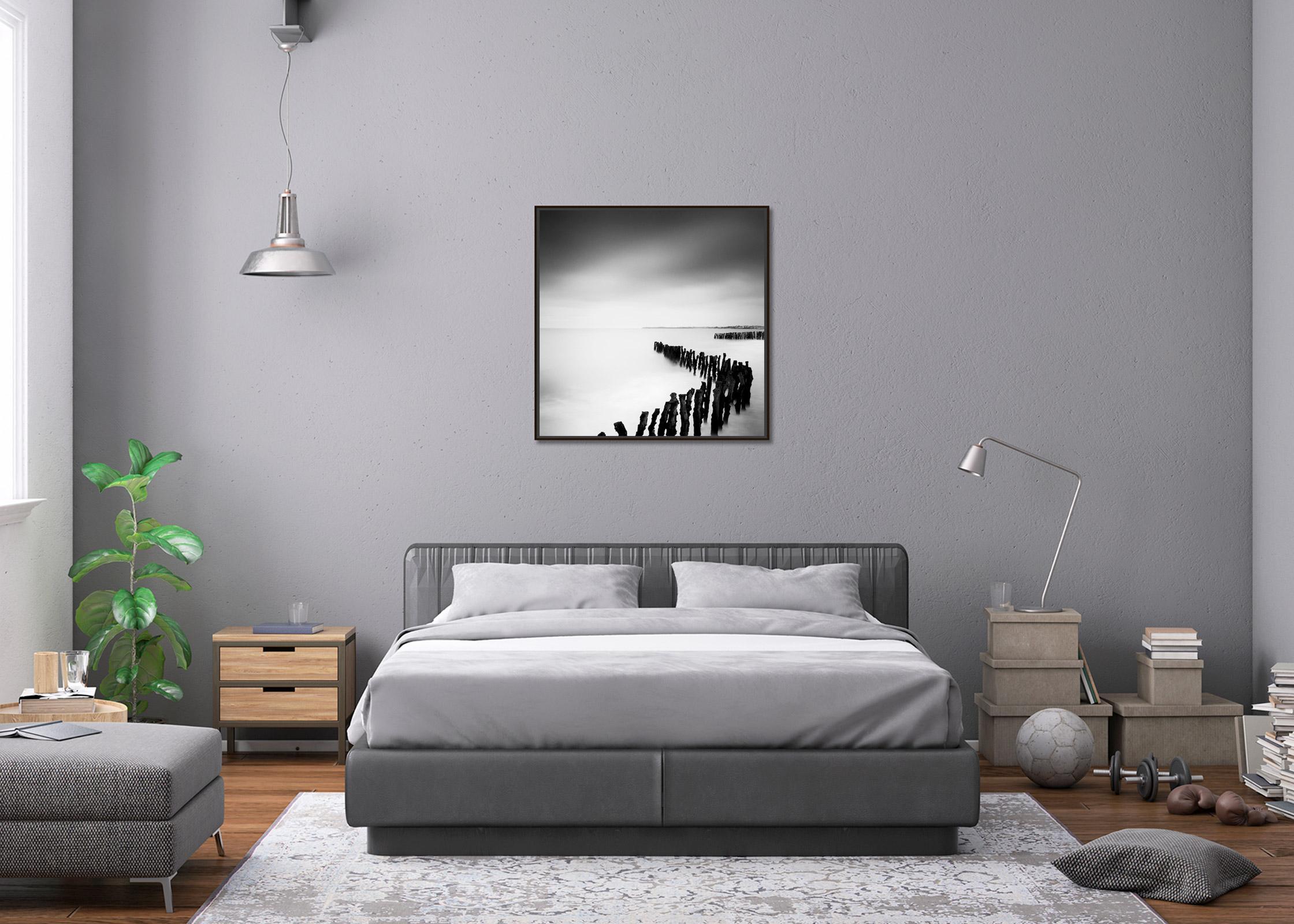 Sea Breakers, minimalistische monochrome Fotografie, Kunstdruck in limitierter Auflage im Angebot 1