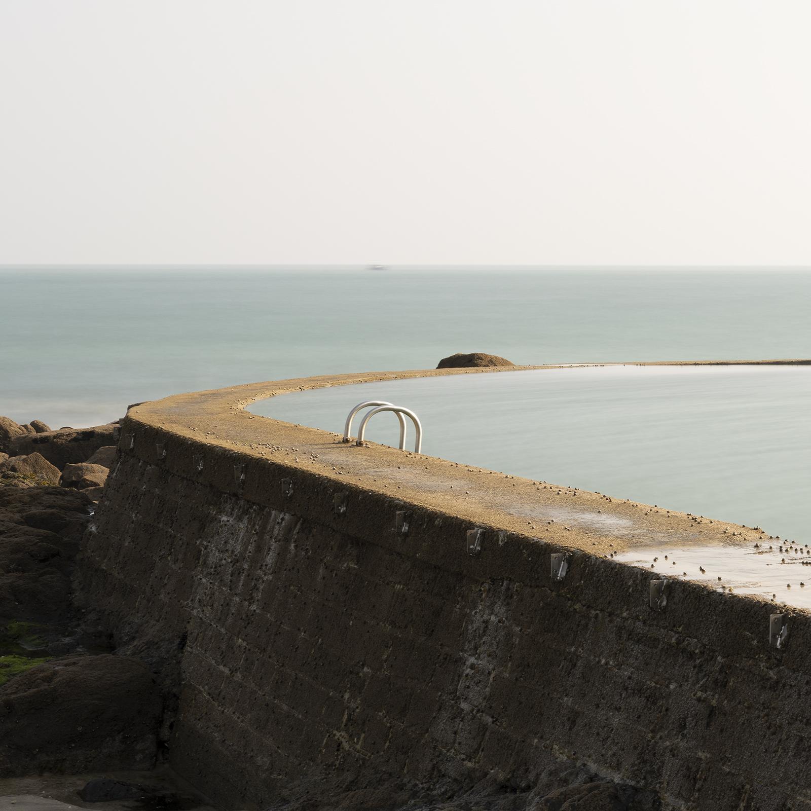 Sea Water swimming Pool, Diving Platform, color photography, limited edition For Sale 4