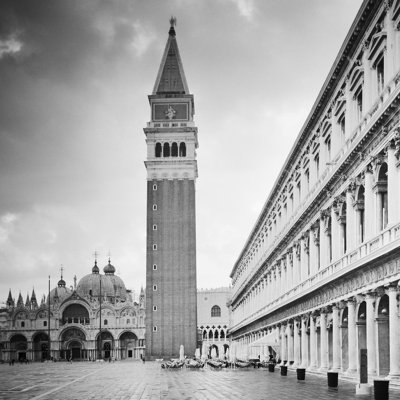 Black and white fine art cityscape photography. Archival pigment ink print, edition of 9. Signed, titled, dated and numbered by artist. Certificate of authenticity included. Printed with 4cm white border. International award winner photographer -