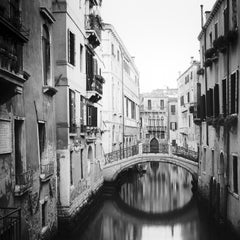 Die Brücken von Venedig, Italien, Schwarz-Weiß, Kunst-Stadtlandschaftsfotografie