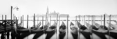 Douze gondoles, Venise, Italie, photographies de paysages urbains en noir et blanc