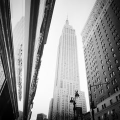 Victorias Secret, Empire State Building, New York, B&W cityscape photography