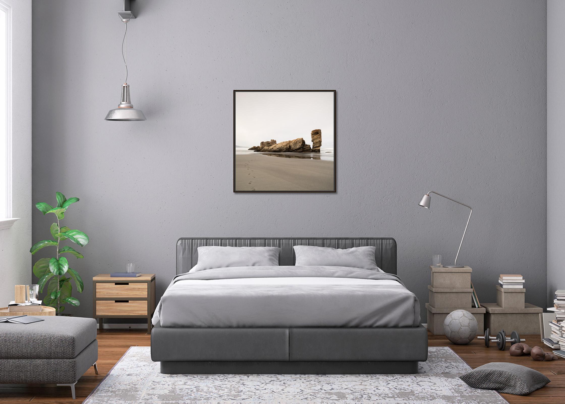 Paseo por la Playa, Mar Cantábrico, fotografía en color, edición limitada, paisaje terrestre en venta 1