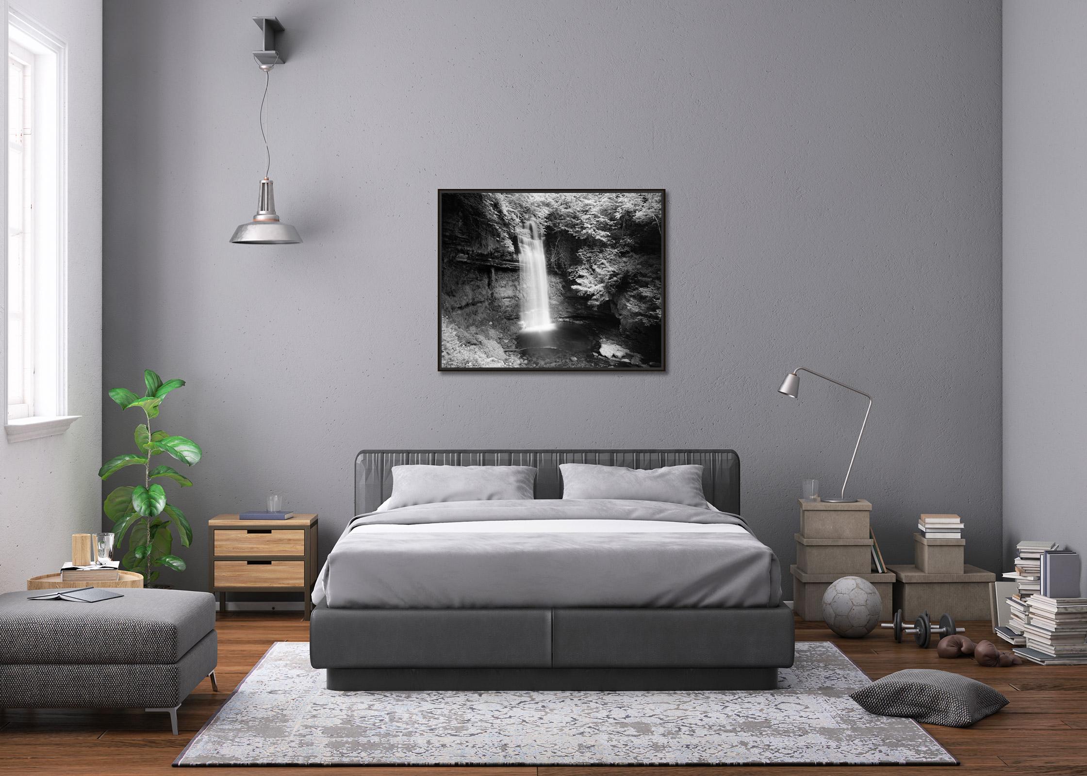 Wasserfall, Irland, Schwarz-Weiß-Fotografie mit Langzeitbelichtungsfotografie, Landschaft, Kunst im Angebot 2