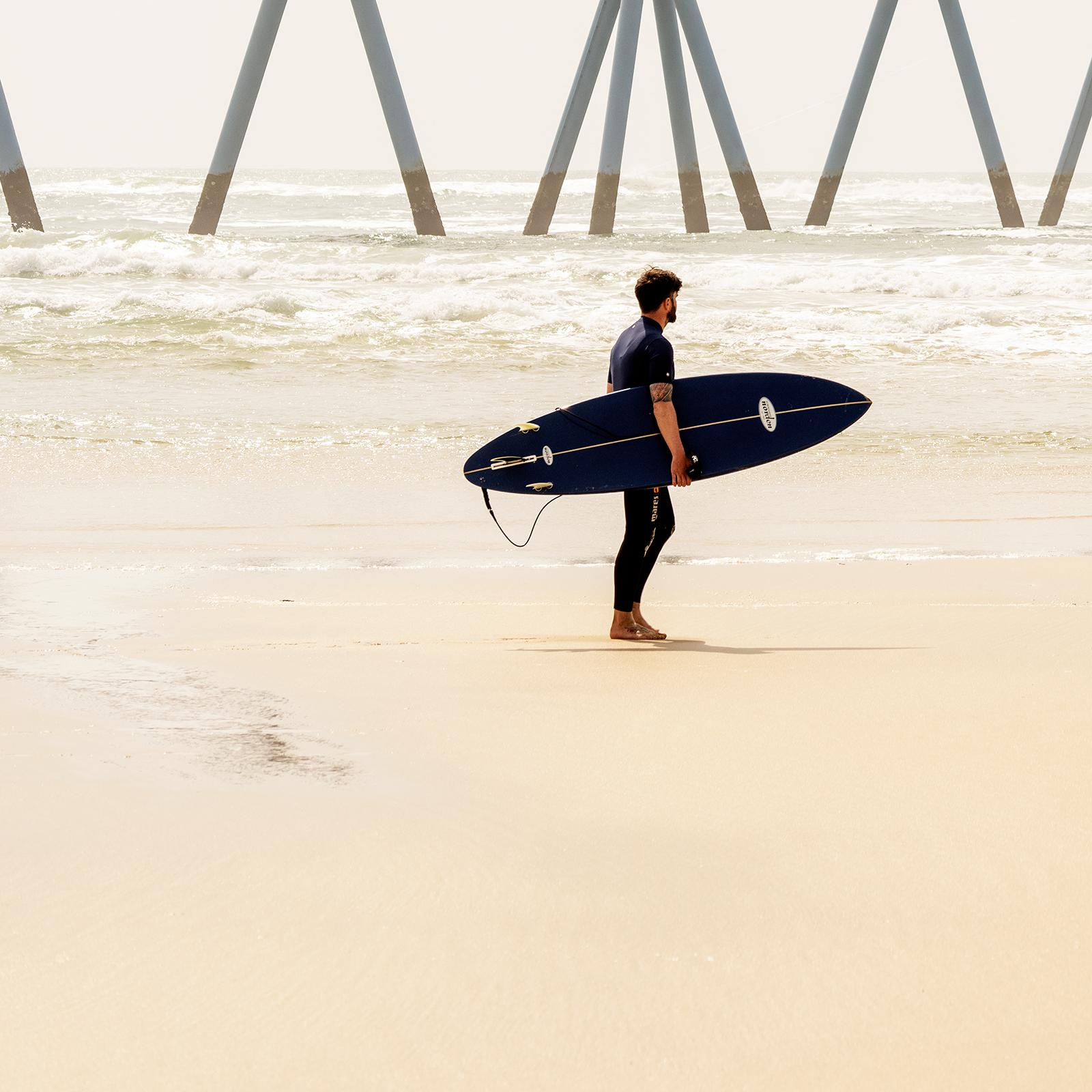 Wave Watcher, Surfer, Sand Beach, Farbfotografie, Landschaft, limitierte Auflage im Angebot 4