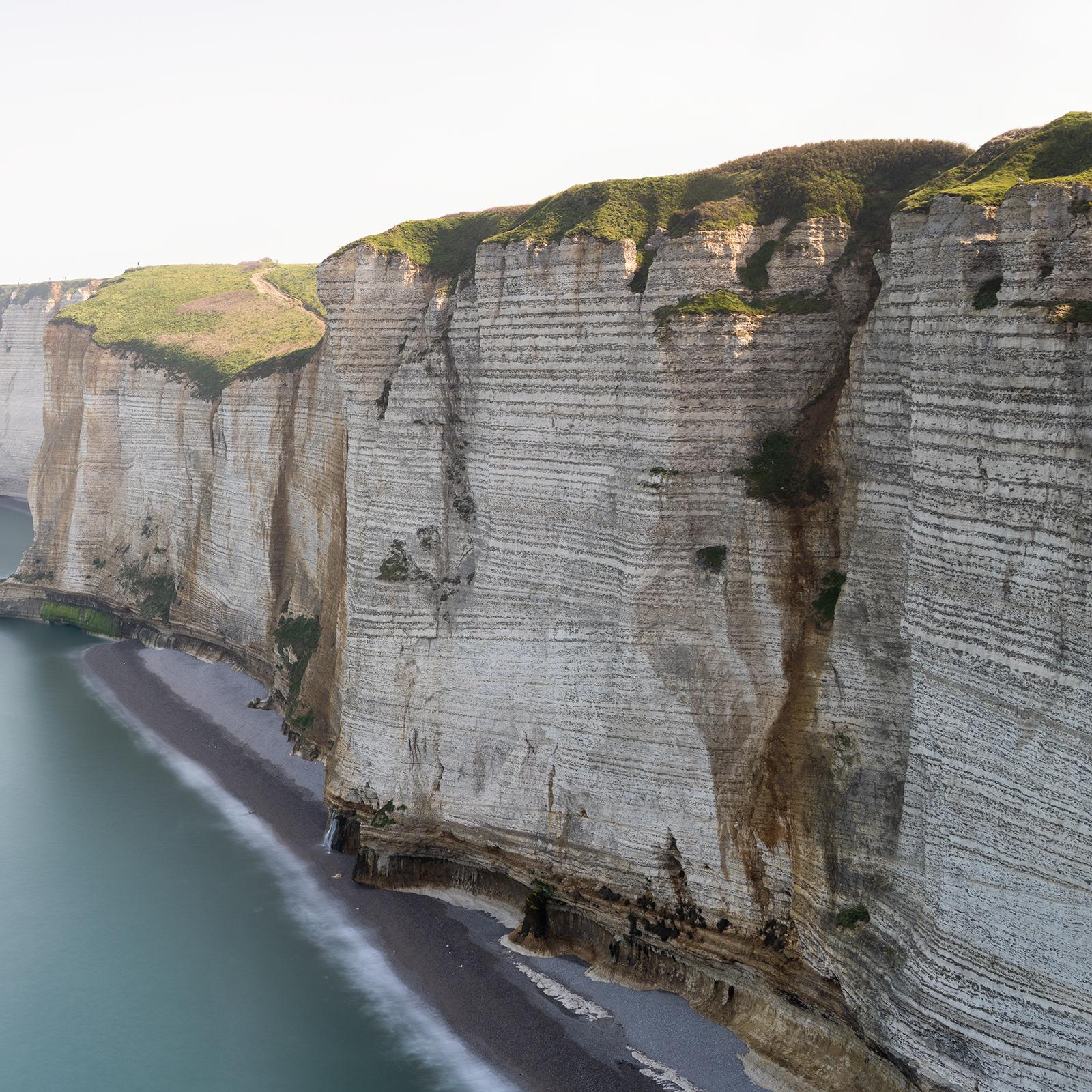 White Cliffs Panorama, Große Farbfotografie, Meereslandschaft, Druck in limitierter Auflage im Angebot 4