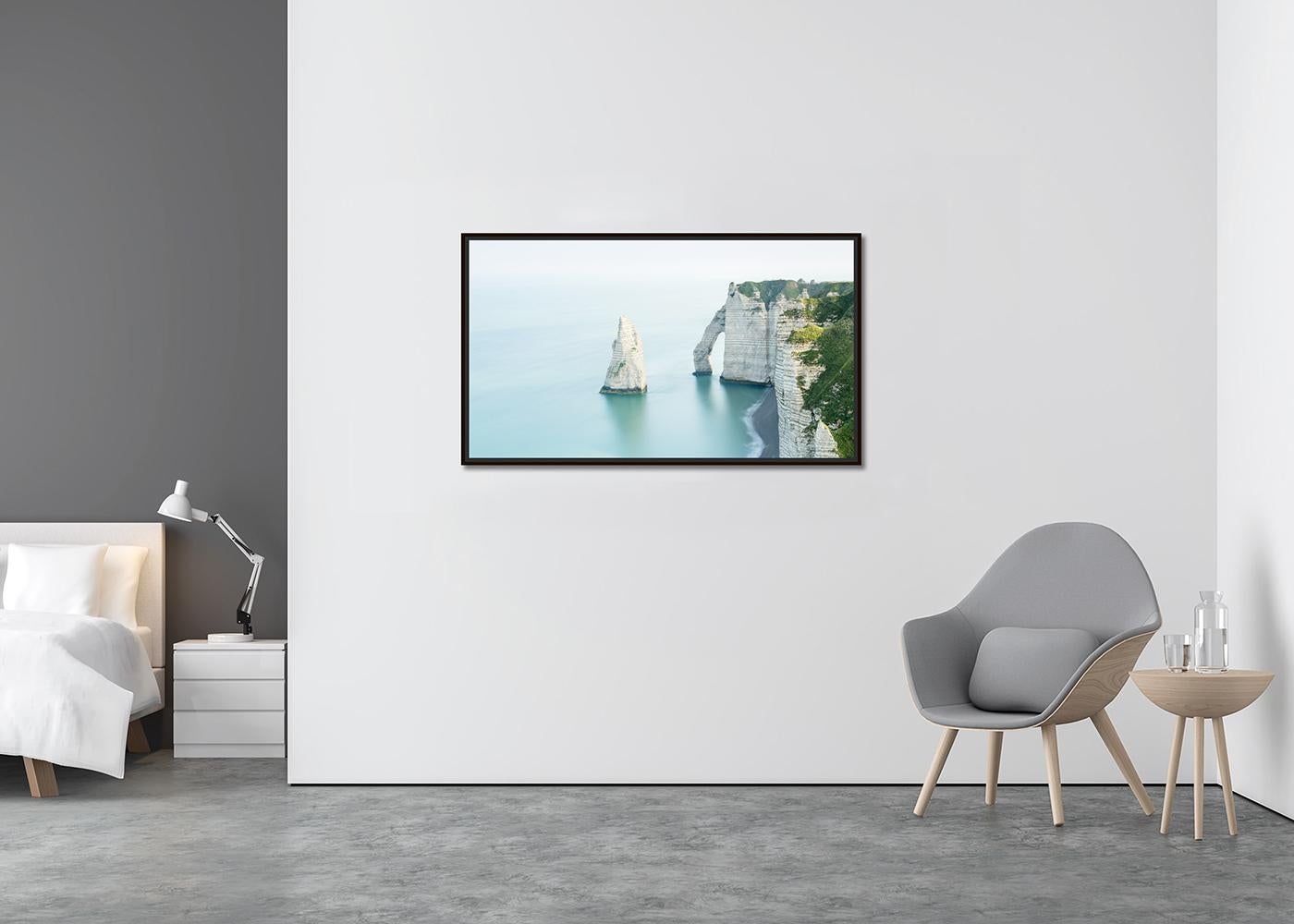 White Cliffs Panorama, großformatige Farbfotografie, Meereslandschaft, limitierte Auflage (Zeitgenössisch), Photograph, von Gerald Berghammer