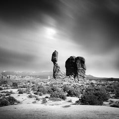 Wild West, Balanced Rock, Utah, USA, photographie d'art en noir et blanc, paysage