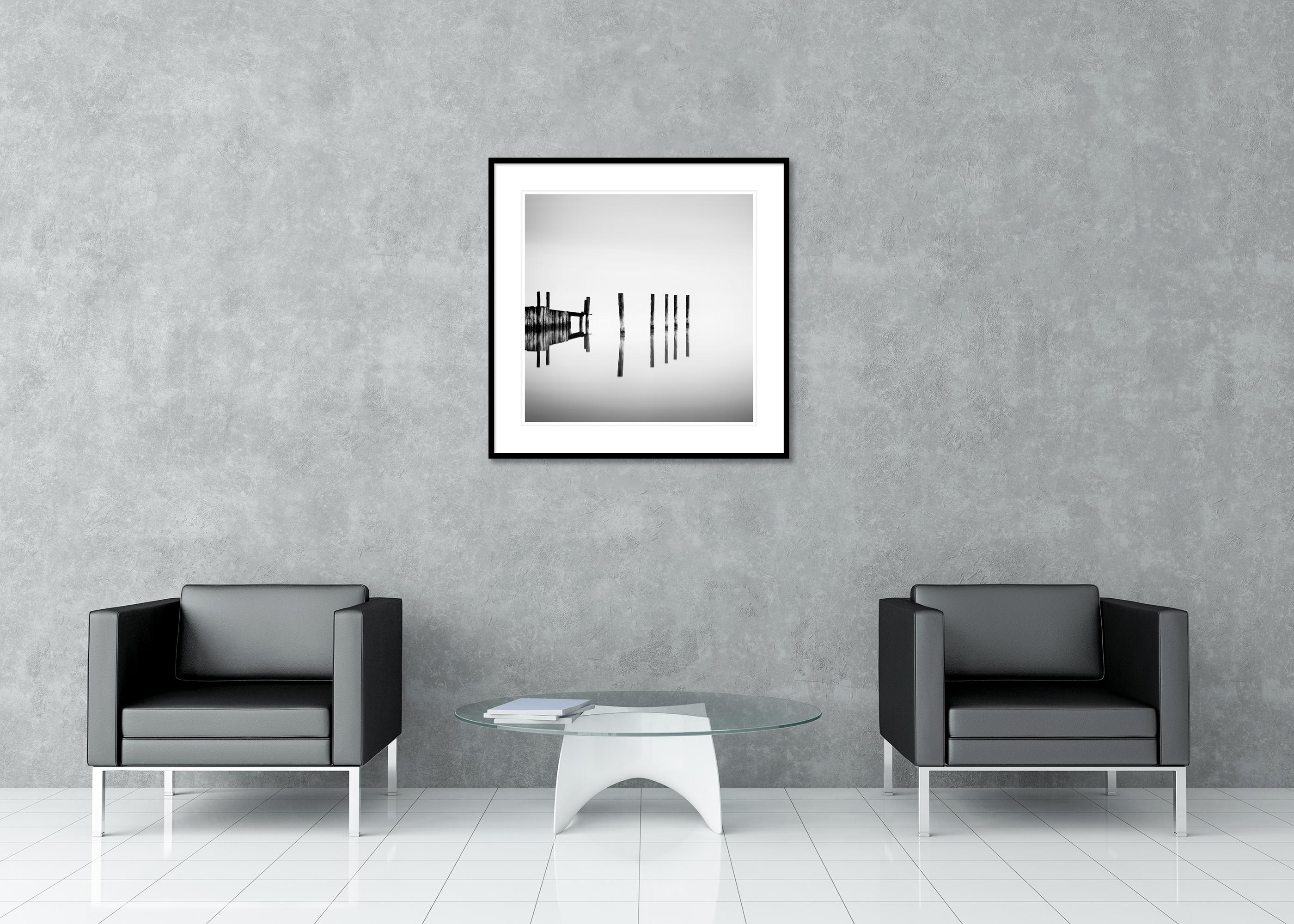 Holzsockel, Seestücke, Langer Ausblick, Wasserlandschaft, Landschaft in limitierter Auflage im Angebot 2