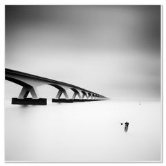 Zeeland Bridge, Langzeitbelichtungsbelichtung, Schwarz-Weiß-Fotografie, Druck in limitierter Auflage