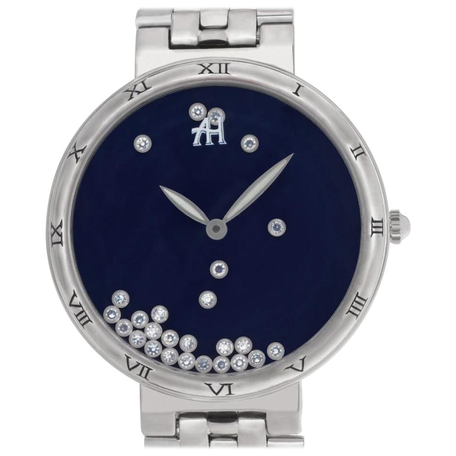 Gerald Genta Champagne G3346A 18 Karat White Gold Blue Dial Quartz Watch For Sale