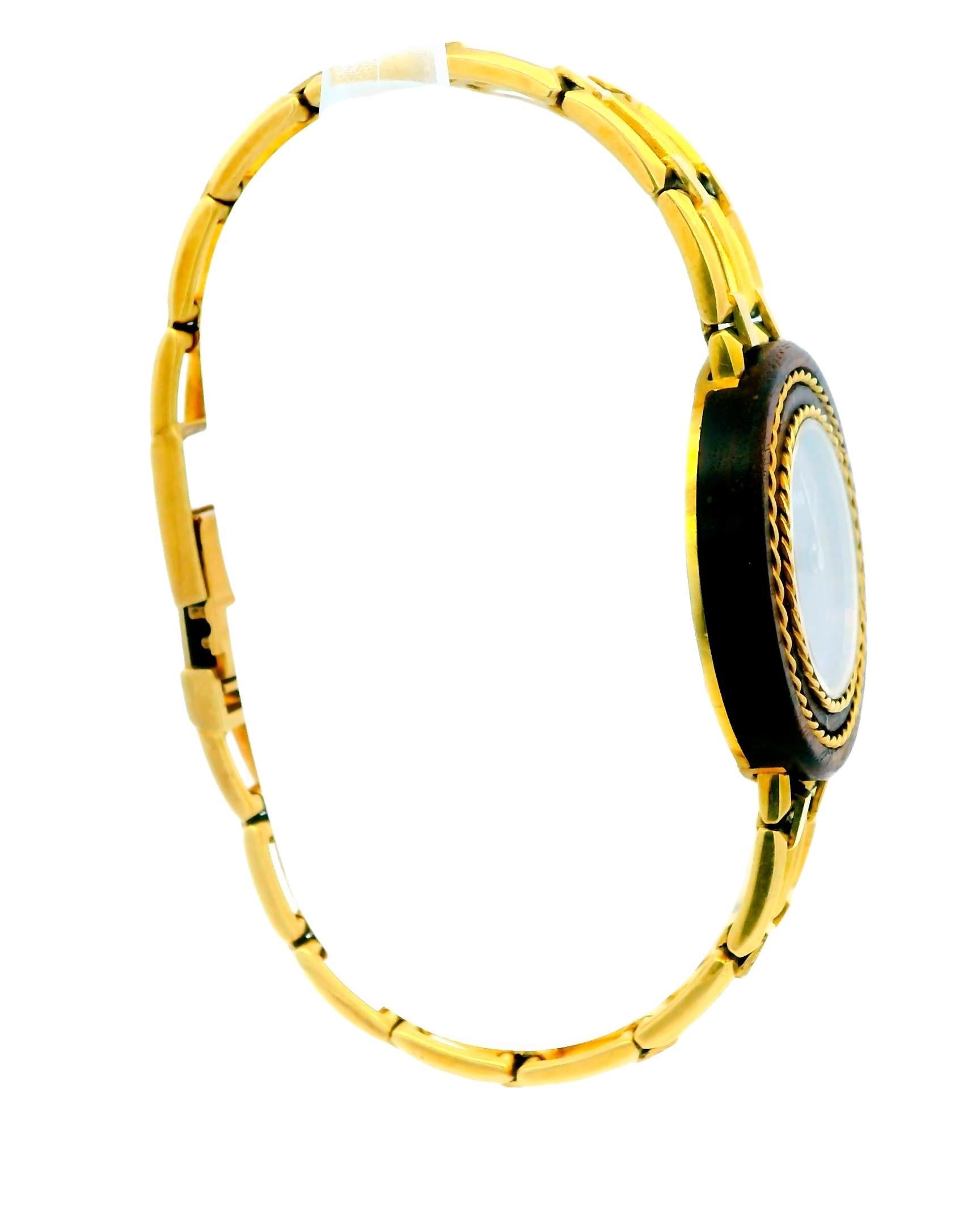 Women's or Men's Gerald Genta for Mouawad Wooden Bezel & Dial 18k Yellow Gold Mech Bracelet For Sale