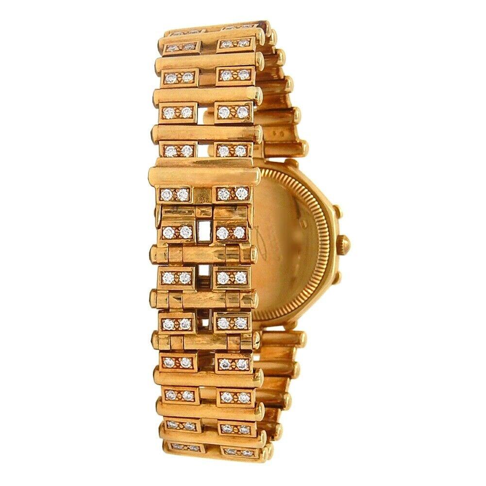 Women's Gerald Genta Octagonal 18 Karat Yellow Gold with Diamonds Watch Quartz G.2460.7 For Sale