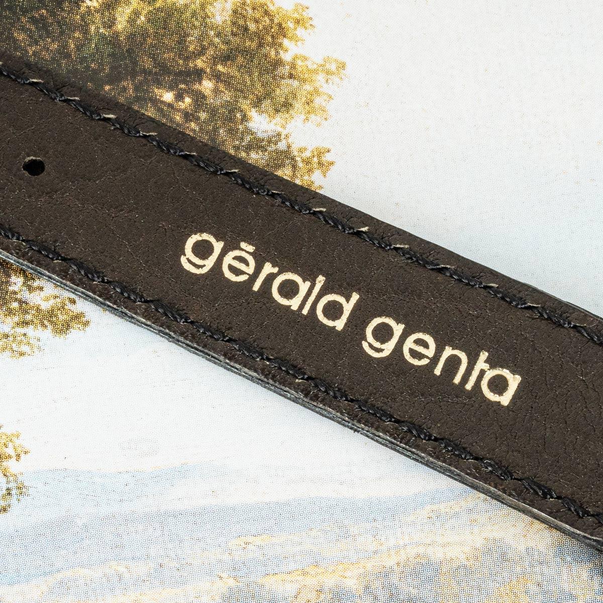 Gerald Genta Ultra Rare Asymmetric Watch White Gold G.3210.7 en vente 3