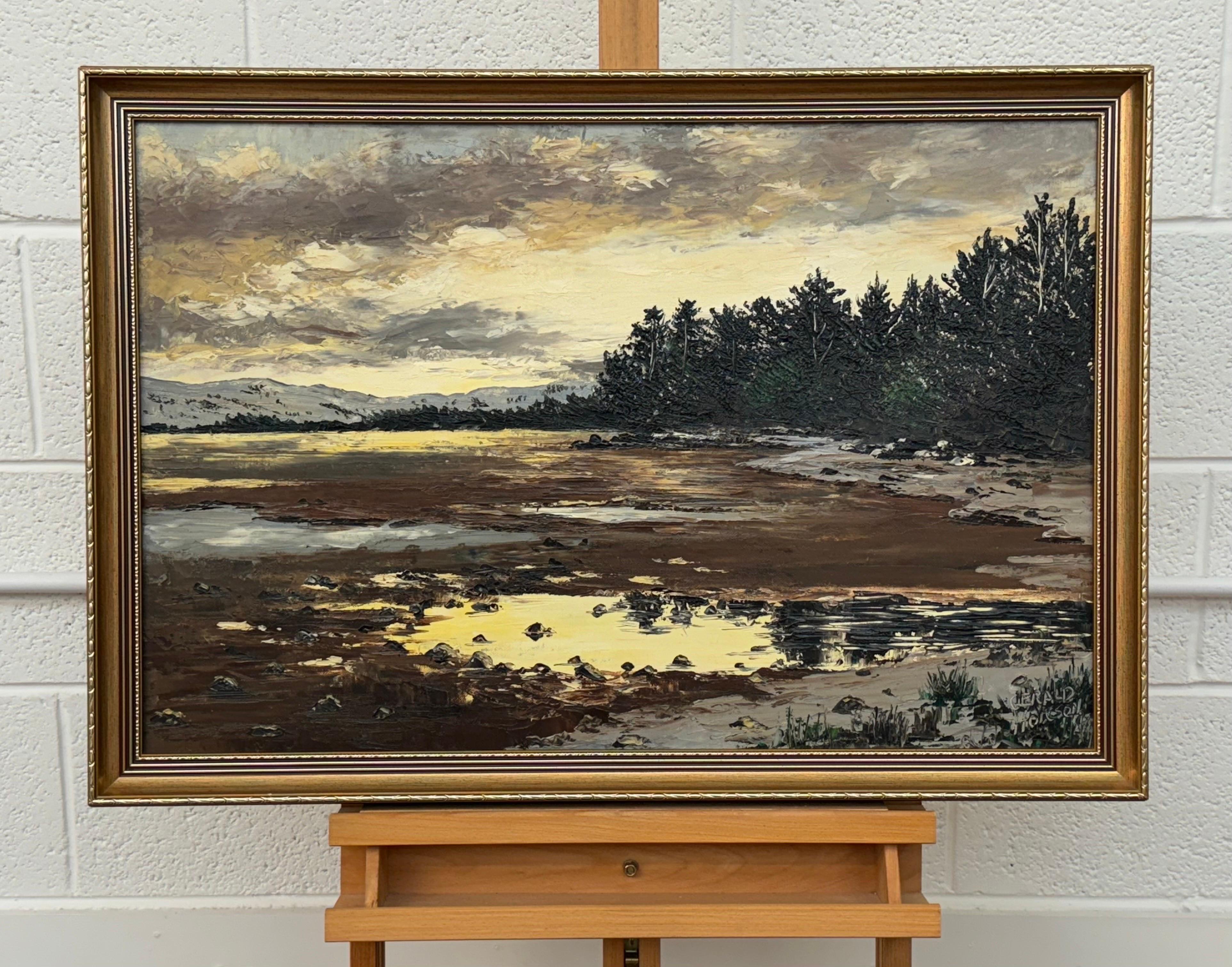 Loch Garten nelle Highlands scozzesi Impasto d'epoca dell'artista britannico Gerald Hodgson (nato nel 1942) datato 1980 

L'arte misura 30 x 20 pollici 
La cornice misura 32,5 x 22,5 pollici 

Gerald Hodgson è un artista britannico del XX secolo,