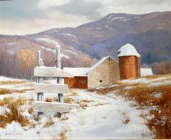 Bauernhoflandschaft mit verwittertem Zaun